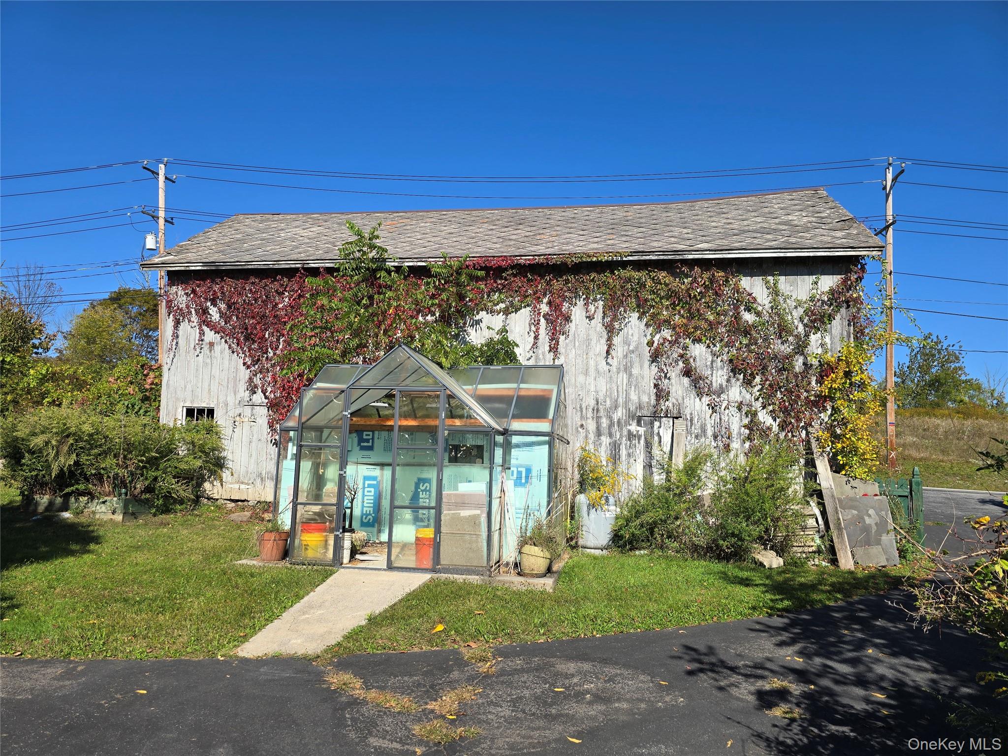 171 Winterton Road, Bloomingburg, NY 12721