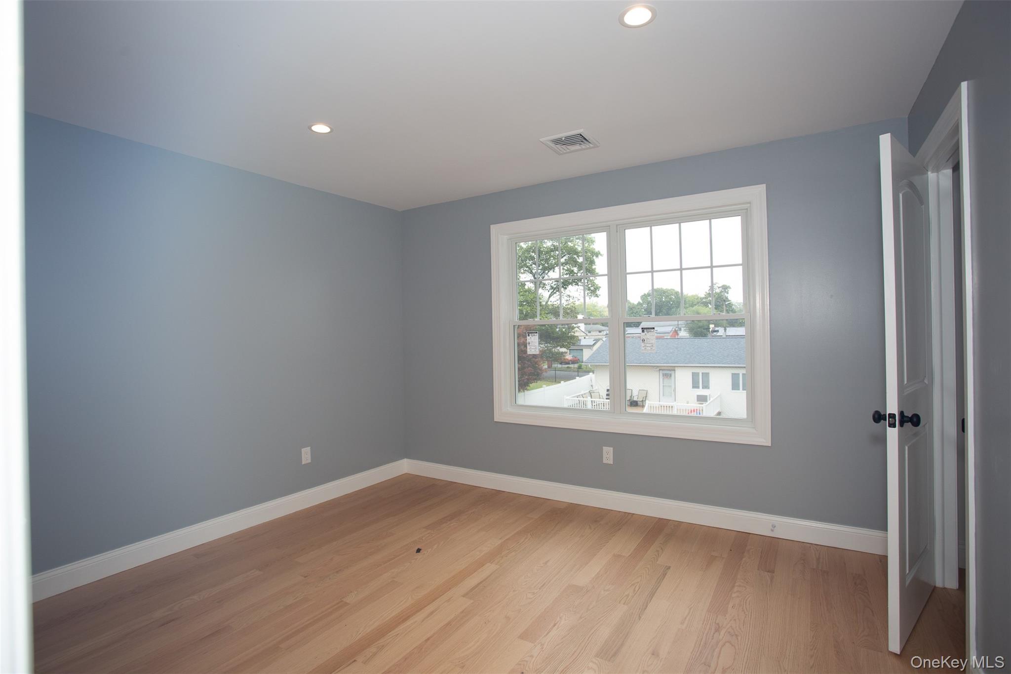 87 S 31st Street, Wyandanch, NY 11798