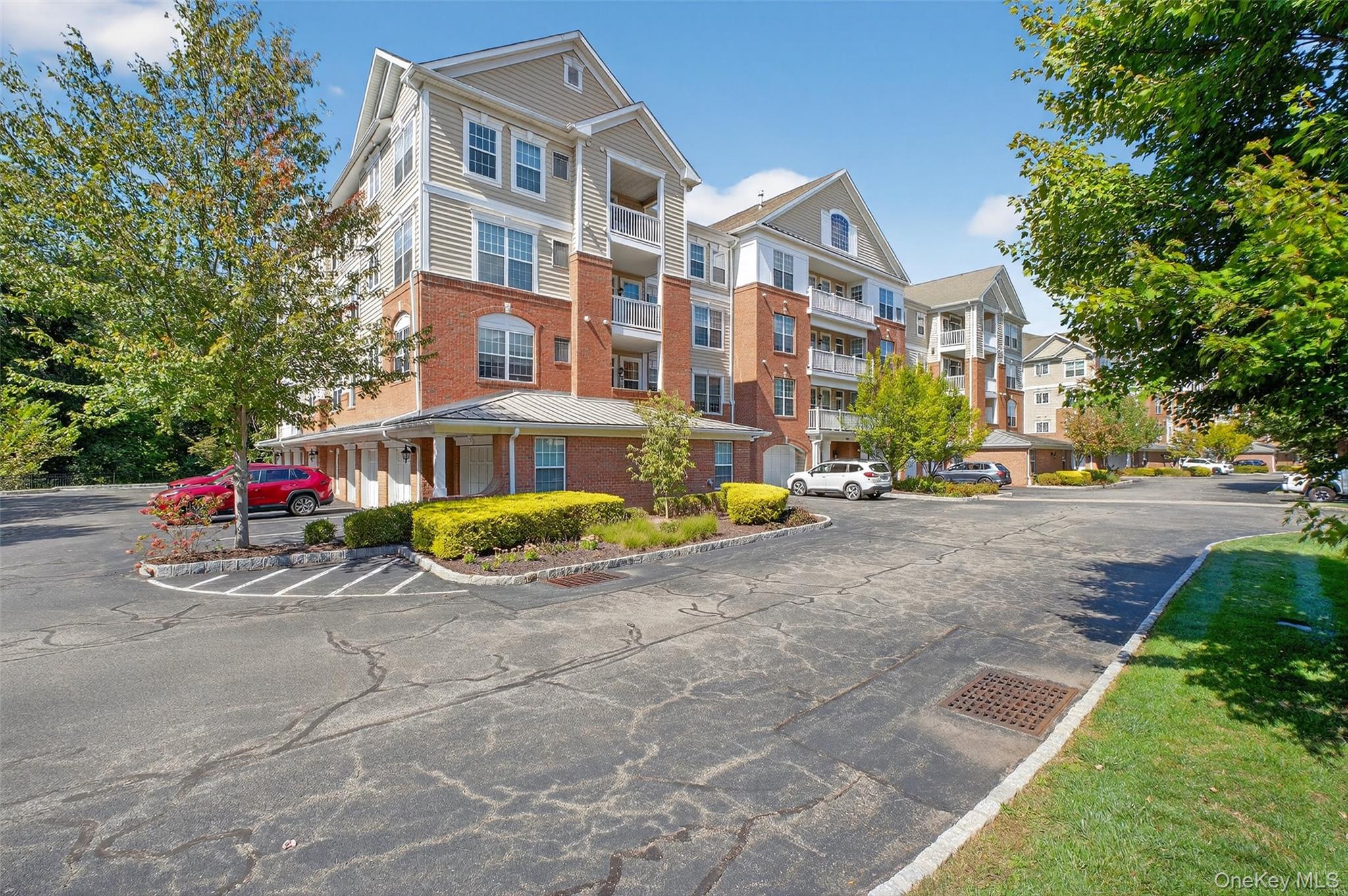 423 Regency Drive, Fishkill, NY 12524