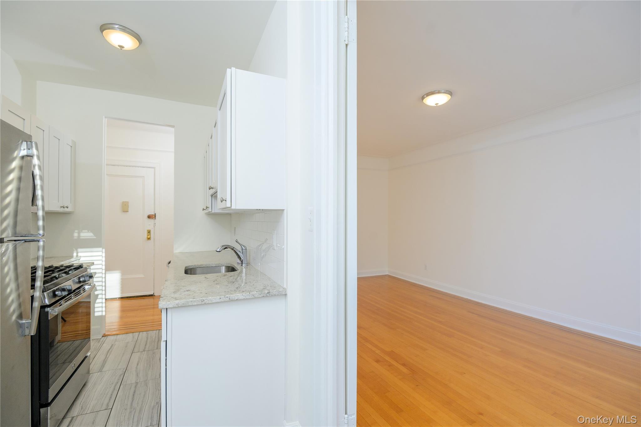 31 Pondfield Road W # 63, Bronxville, NY 10708