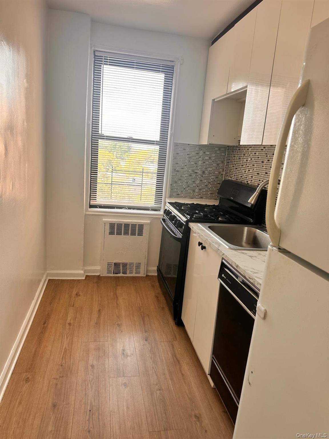 150-11 72nd Road # 6F, Flushing, NY 11367