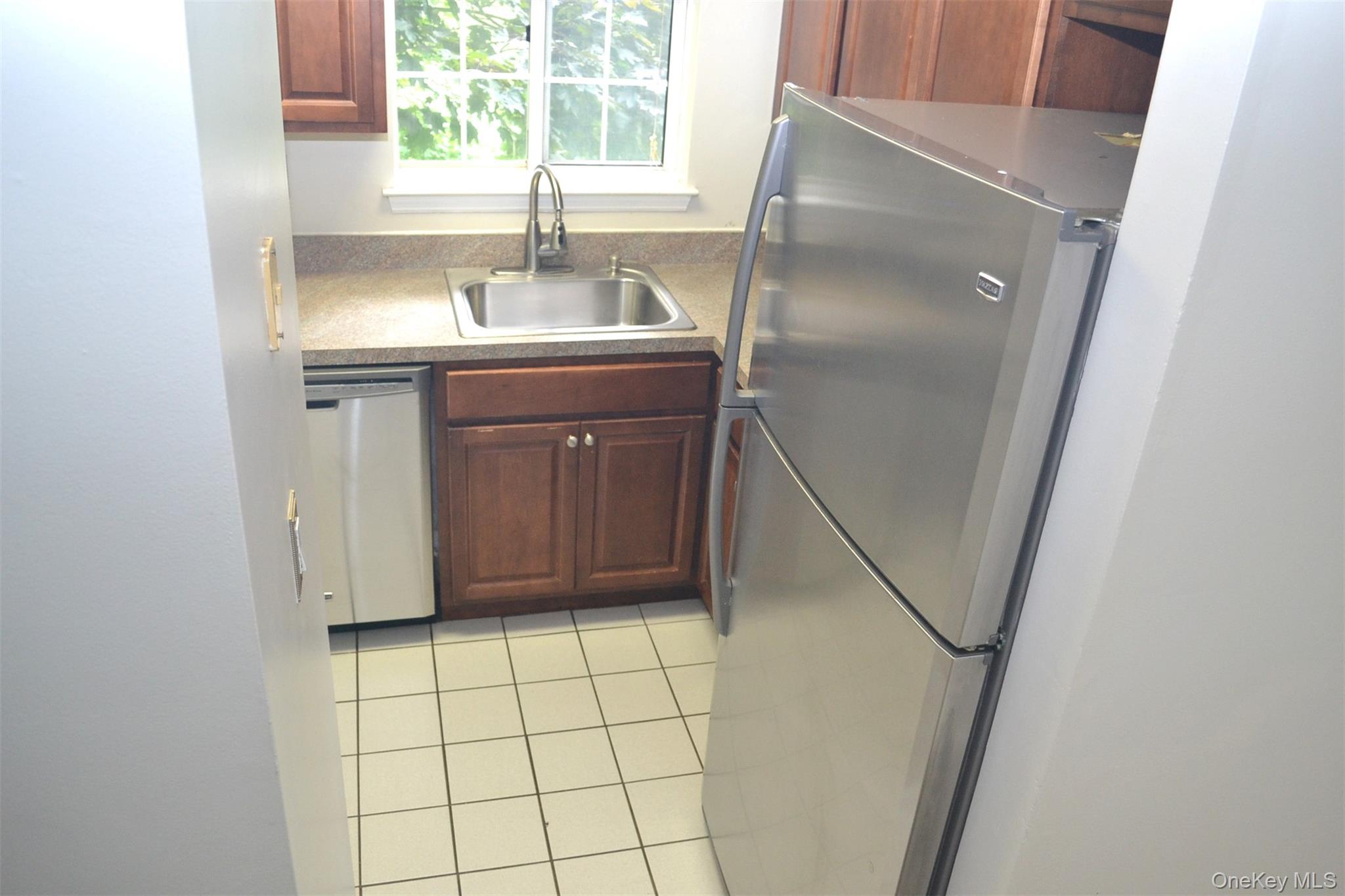 308 Covington Green Lane, Patterson, NY 12563