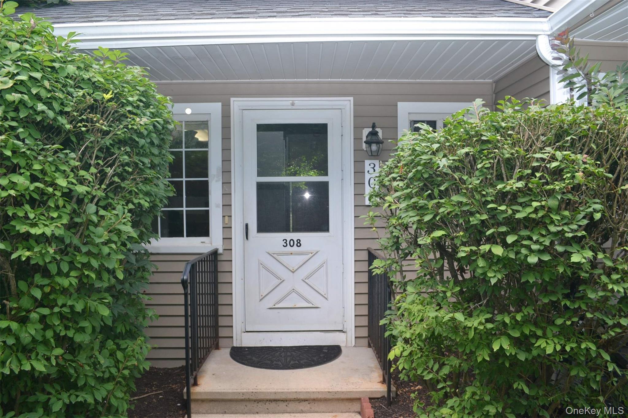 308 Covington Green Lane, Patterson, NY 12563