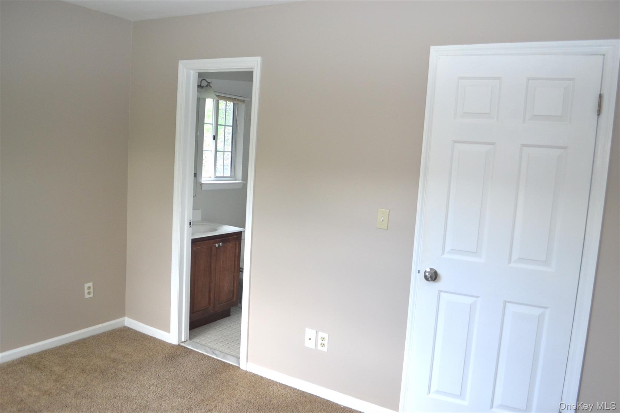 308 Covington Green Lane, Patterson, NY 12563