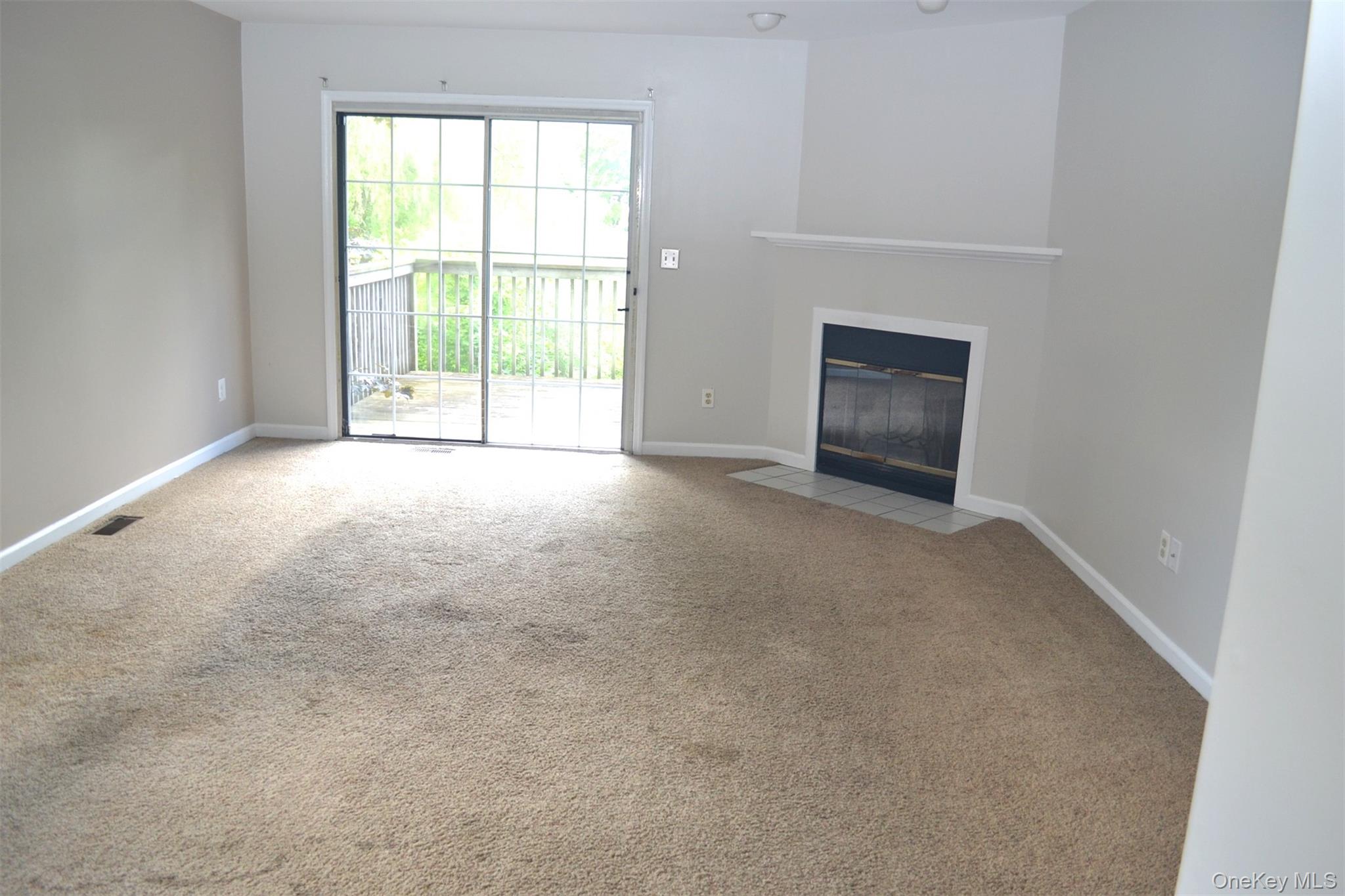 308 Covington Green Lane, Patterson, NY 12563