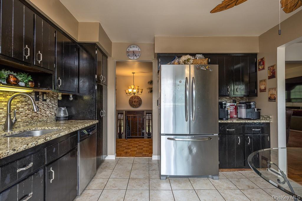 21 Ravenna Drive, Pomona, NY 10970