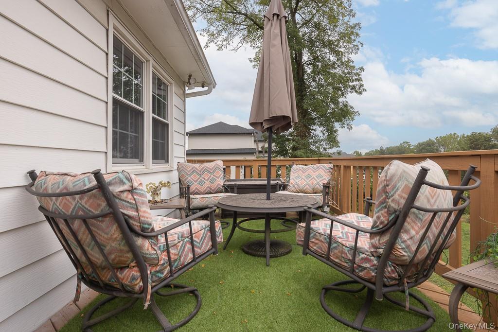 21 Ravenna Drive, Pomona, NY 10970