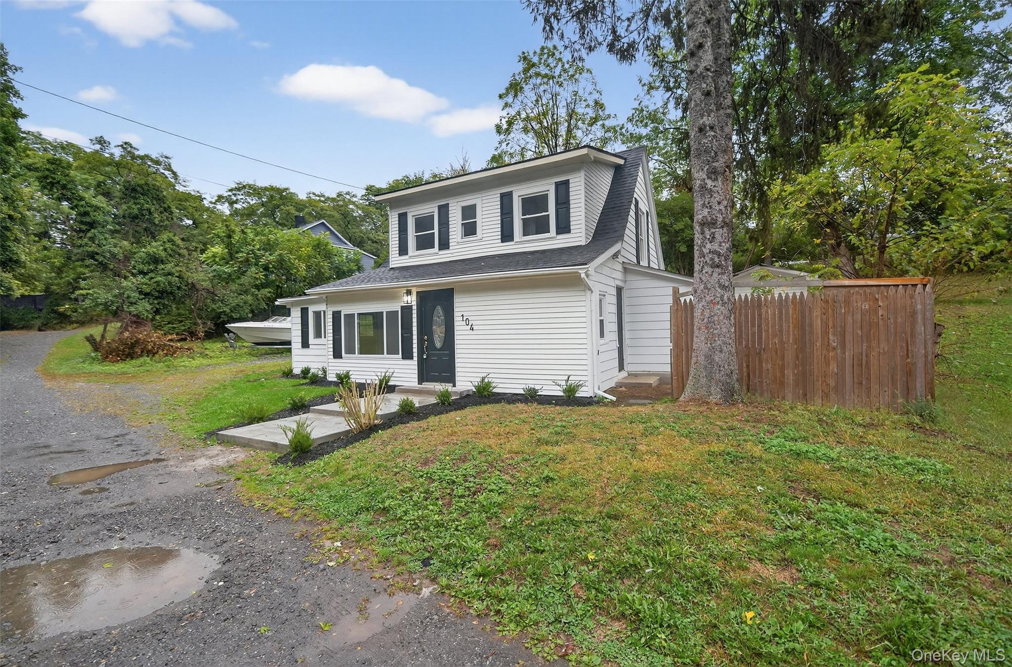 104 Dowling Street, Newburgh, NY 12550