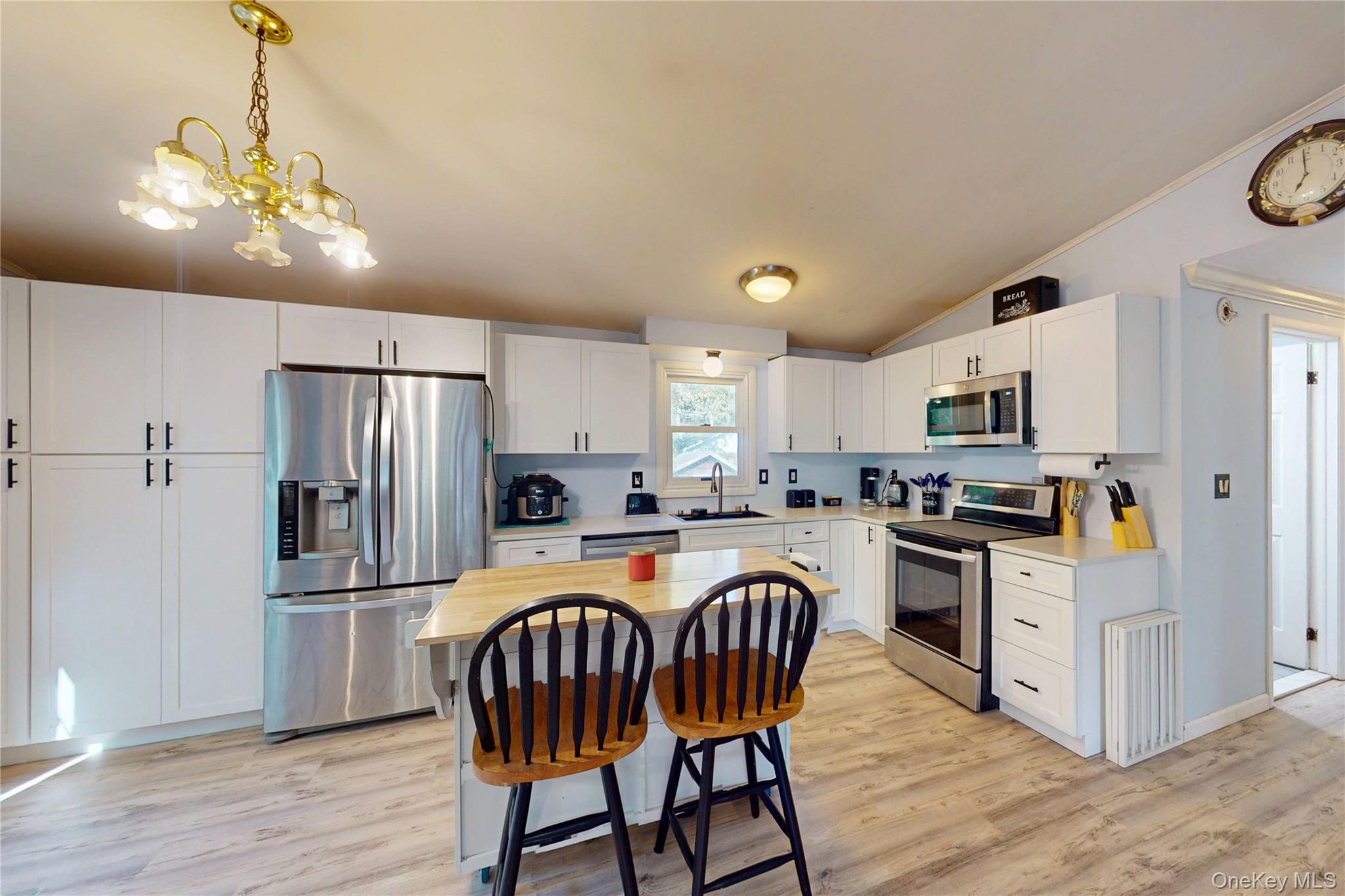 915 White Pond Colony Road W, Carmel, NY 10512