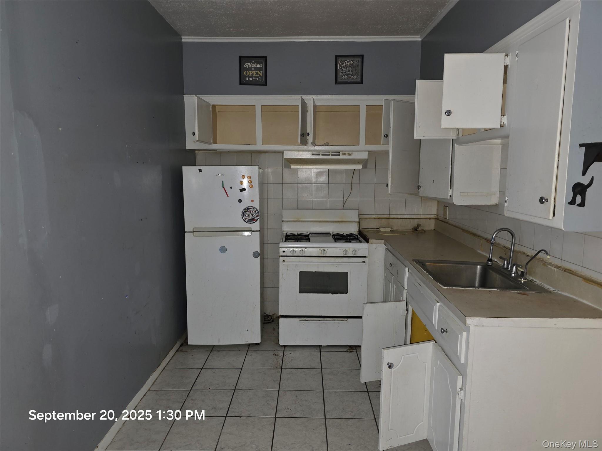 6766 79th Street, Middle Village, NY 11379