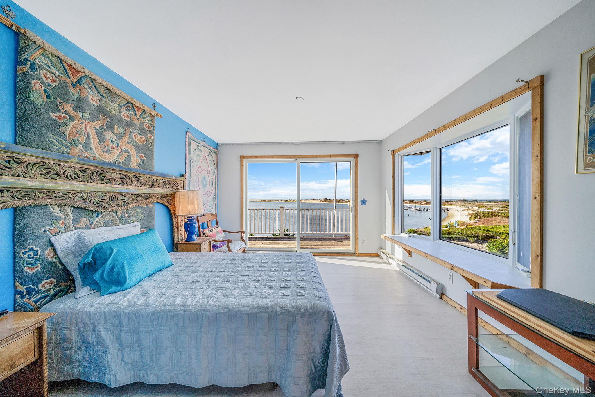 240A Oak Beach Road, Babylon, NY 11702