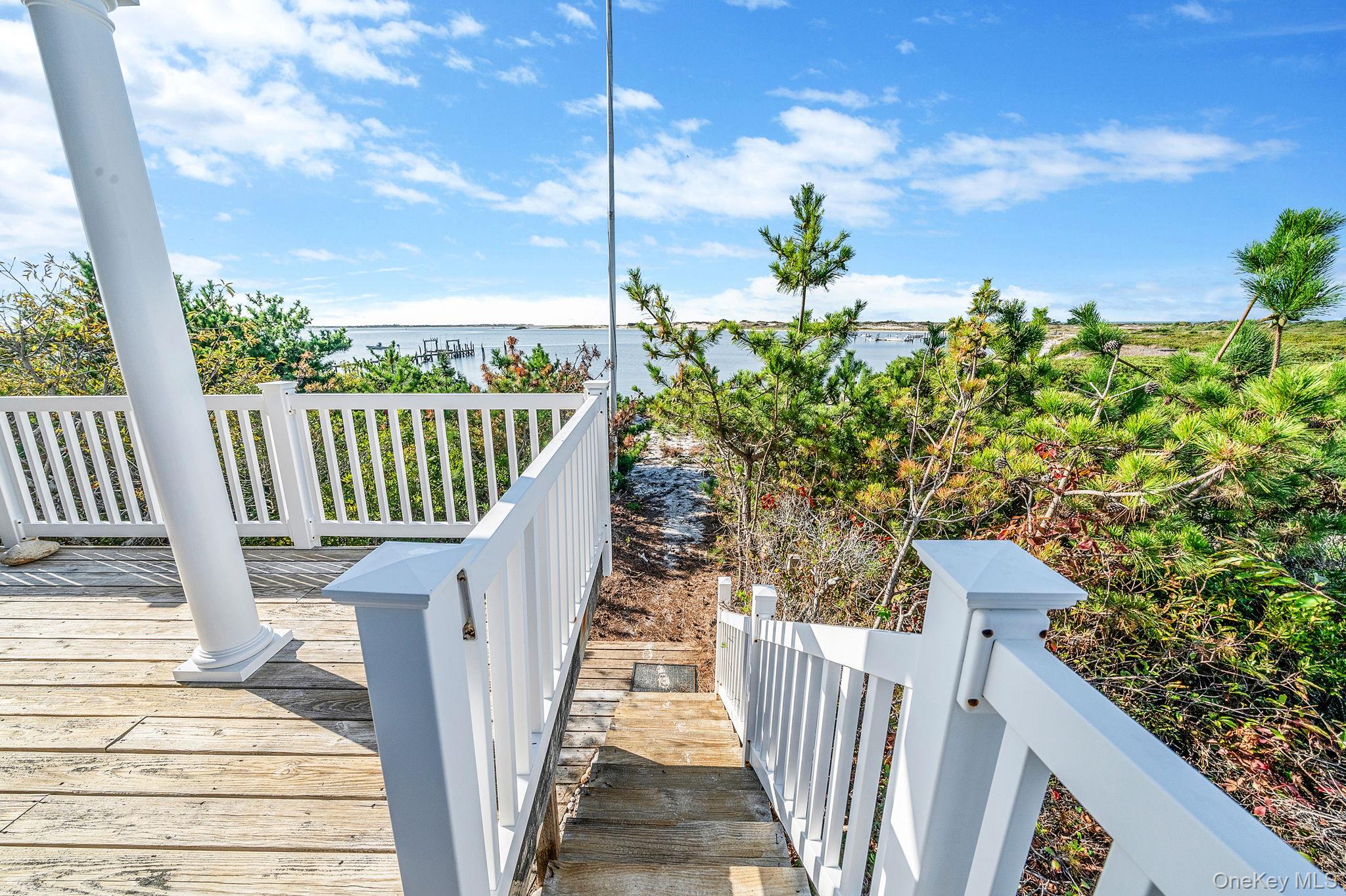 240A Oak Beach Road, Babylon, NY 11702