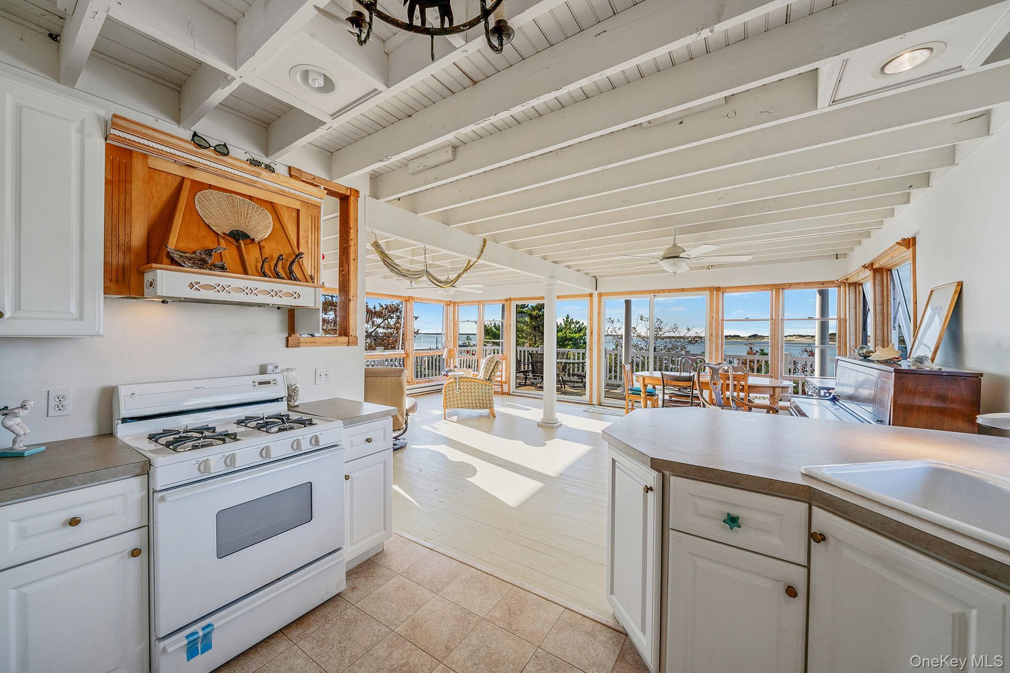 240A Oak Beach Road, Babylon, NY 11702