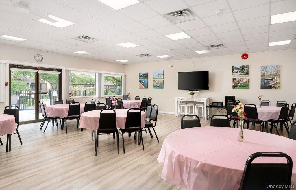 182 Strathmore Gate Drive, Stony Brook, NY 11790