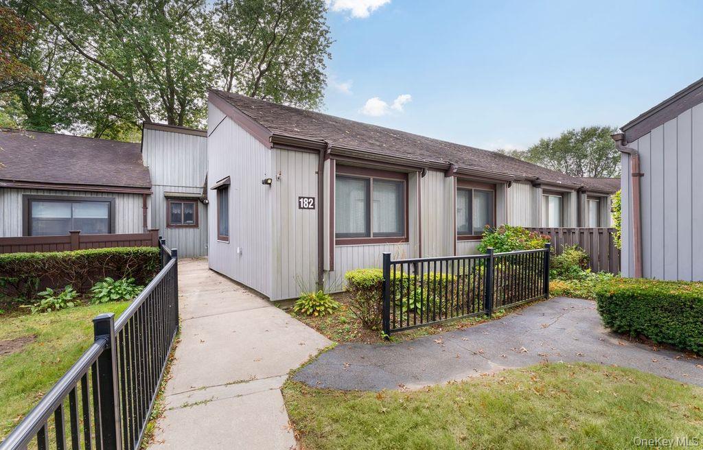 182 Strathmore Gate Drive, Stony Brook, NY 11790