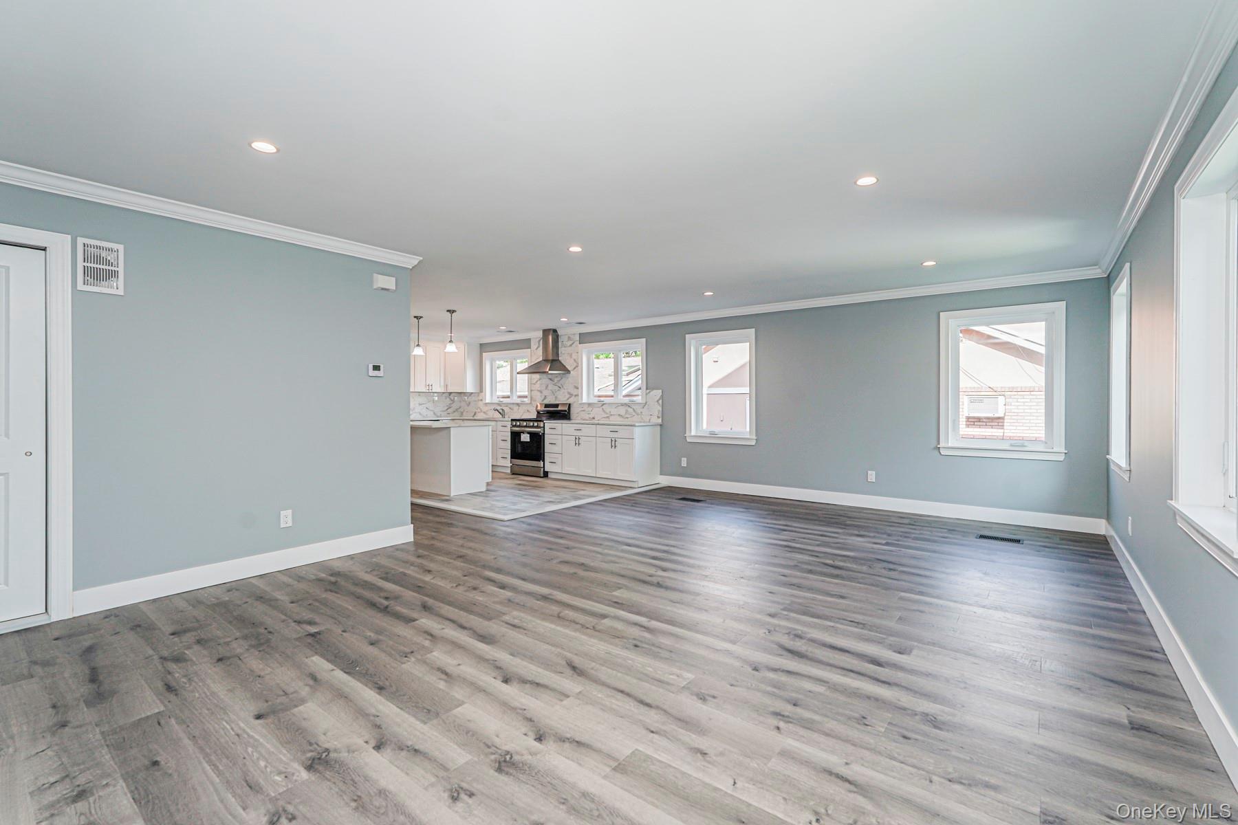 72 Goodall Street, Staten Island, NY 10308