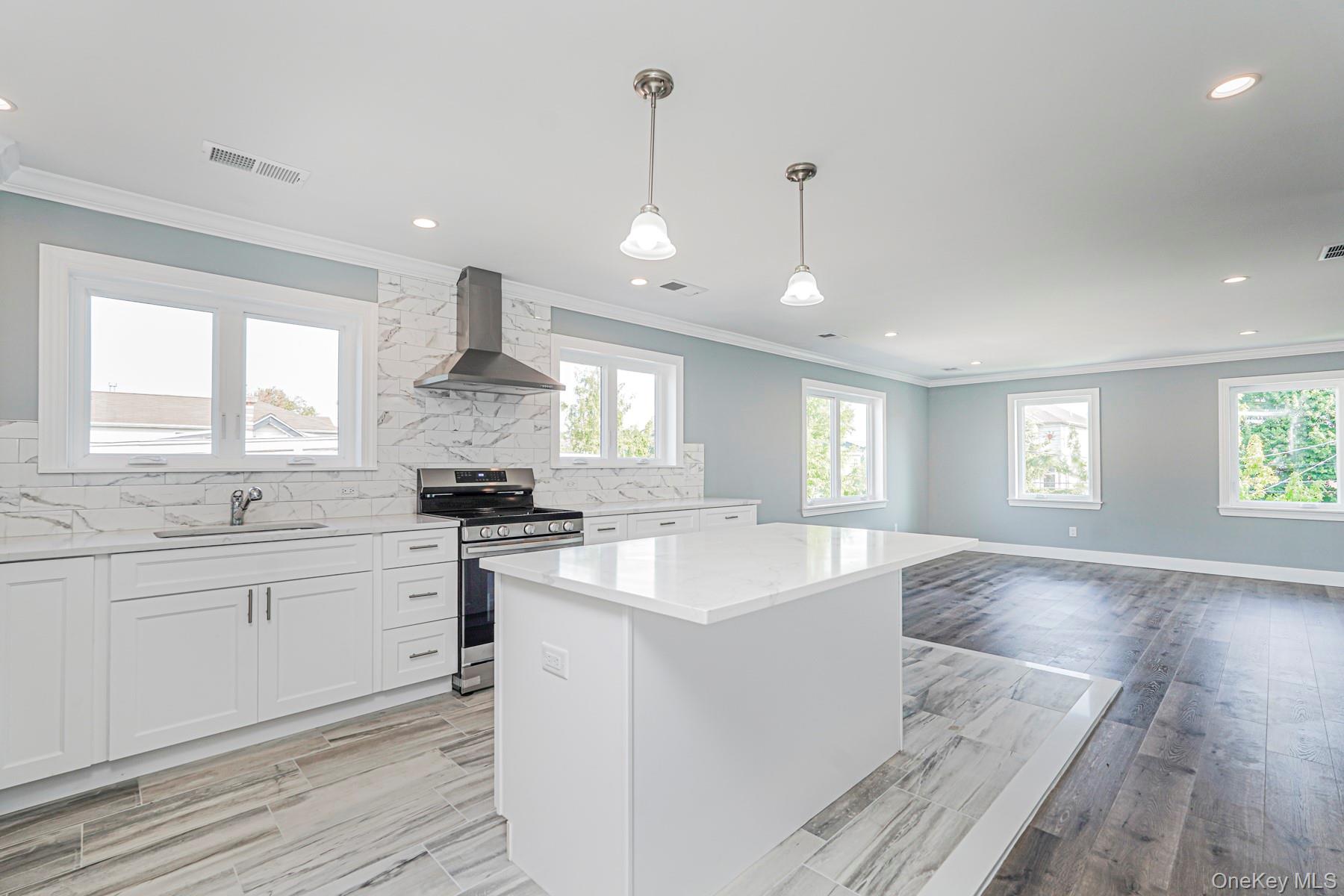 72 Goodall Street, Staten Island, NY 10308