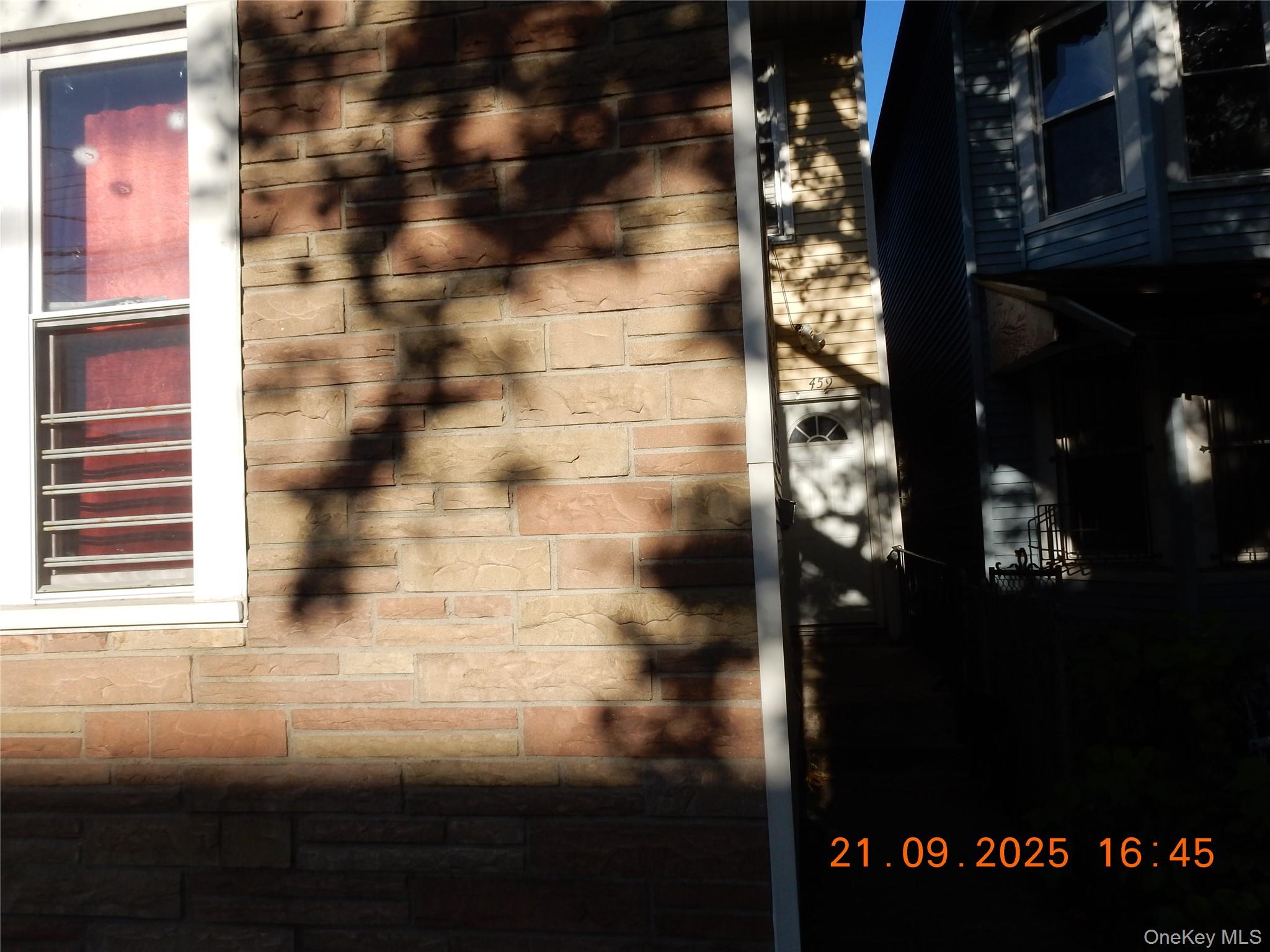 459 S 5th Avenue, Mount Vernon, NY 10550