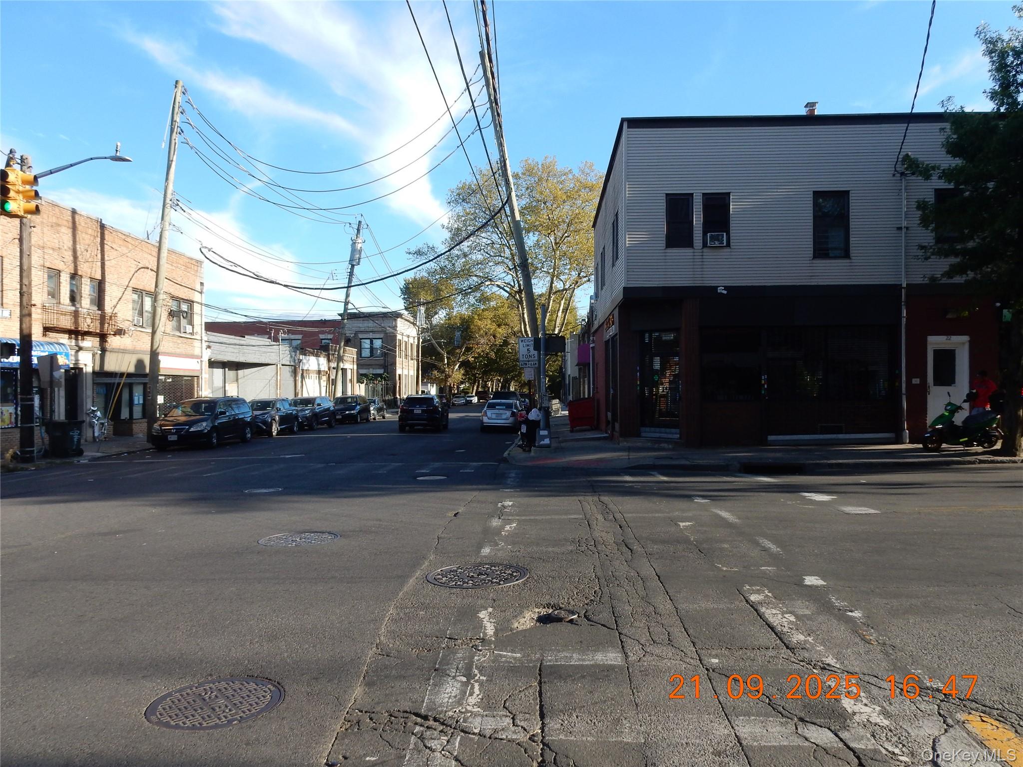 459 S 5th Avenue, Mount Vernon, NY 10550