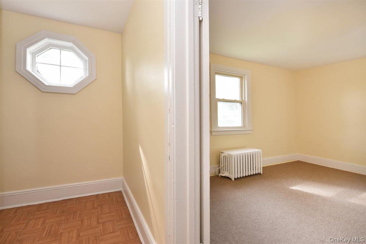 106 Grandview Avenue, Great Neck, NY 11020