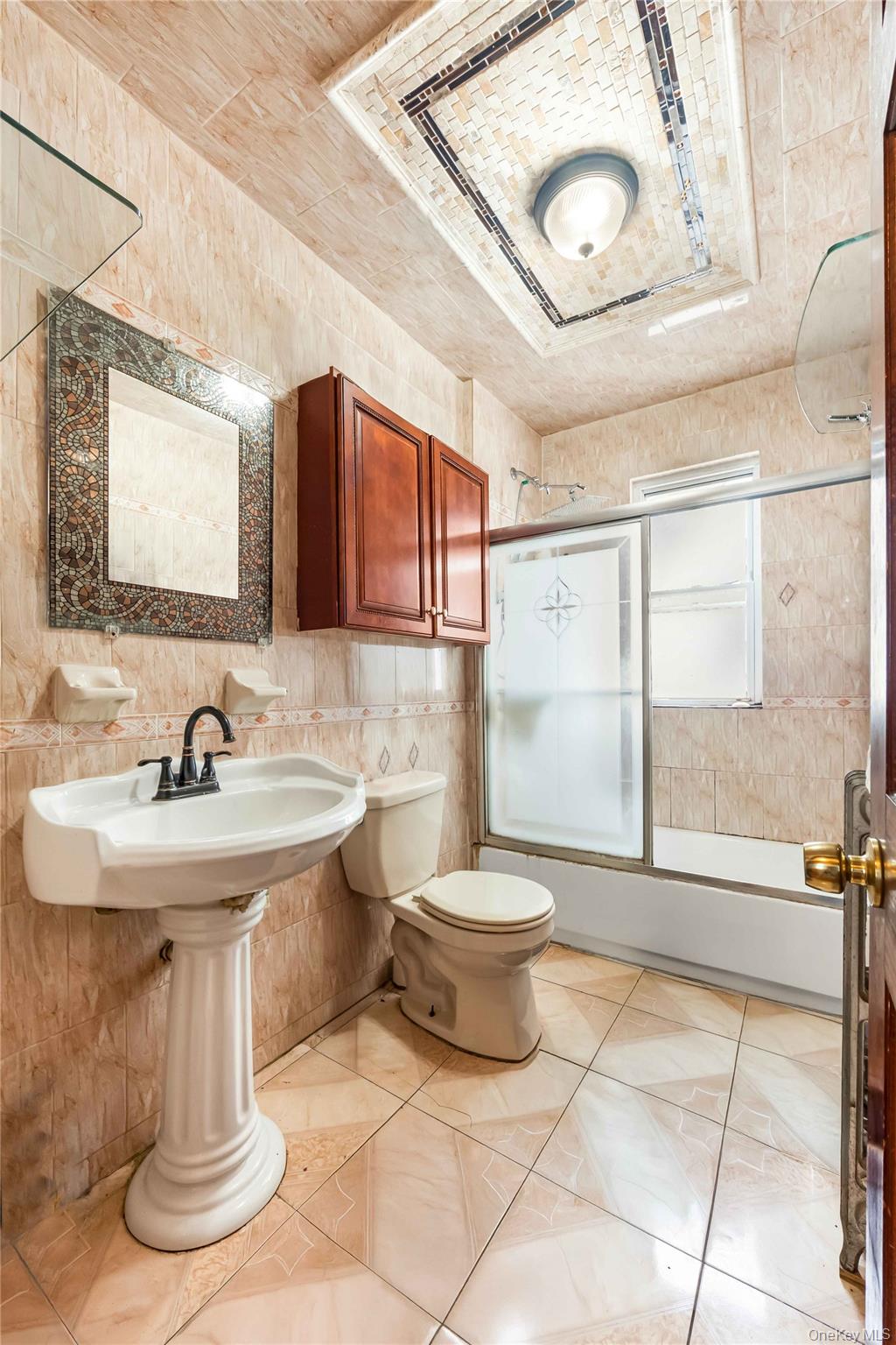 18317 144th Avenue, Springfield Gardens, NY 11413