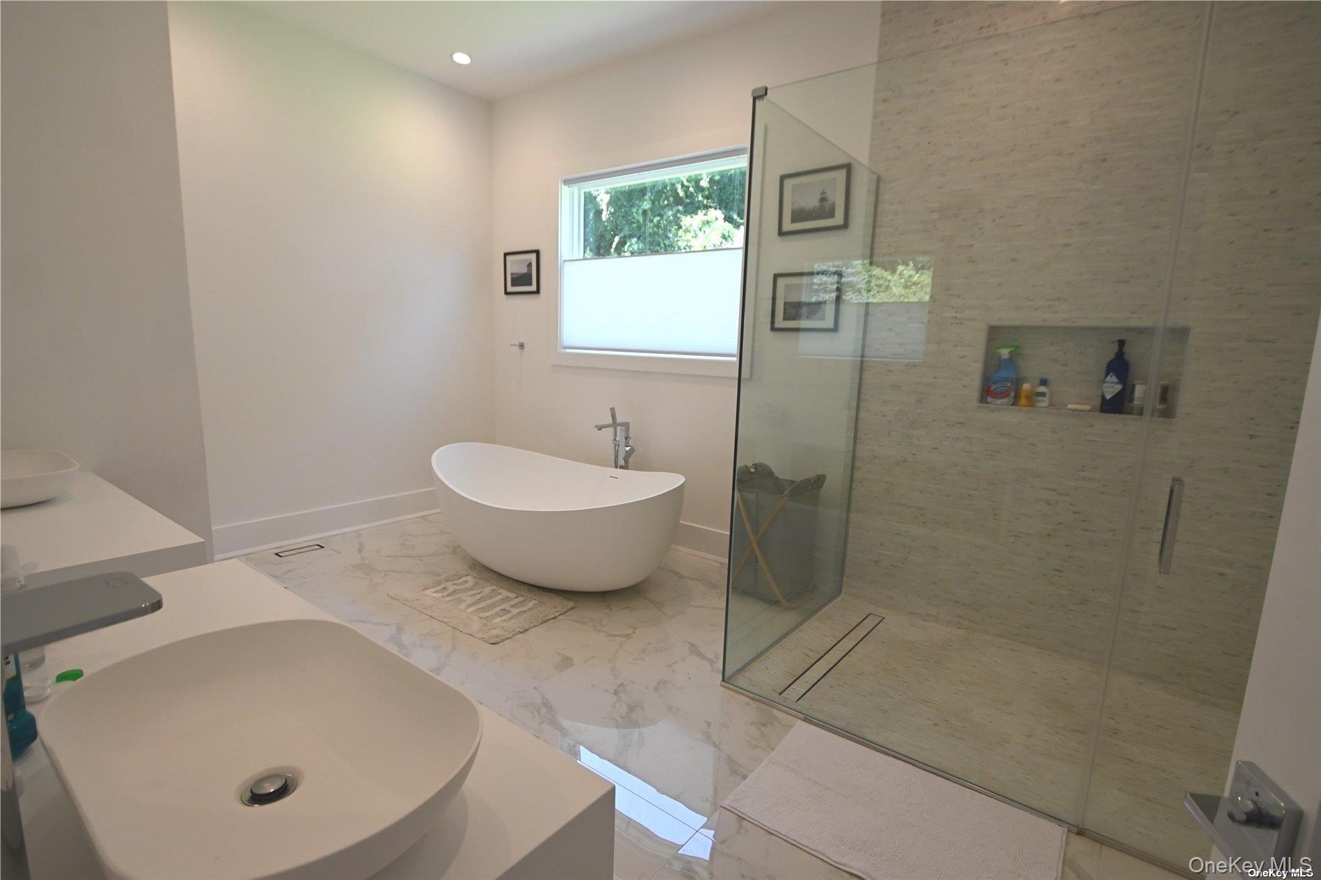 43 Smugglers Path, Jamesport, NY 11947