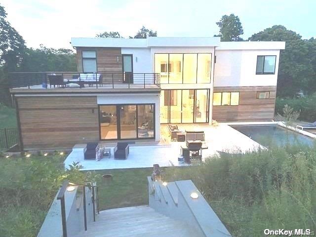 43 Smugglers Path, Jamesport, NY 11947