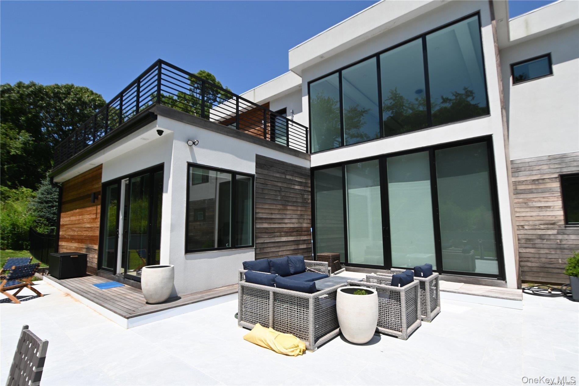 43 Smugglers Path, Jamesport, NY 11947