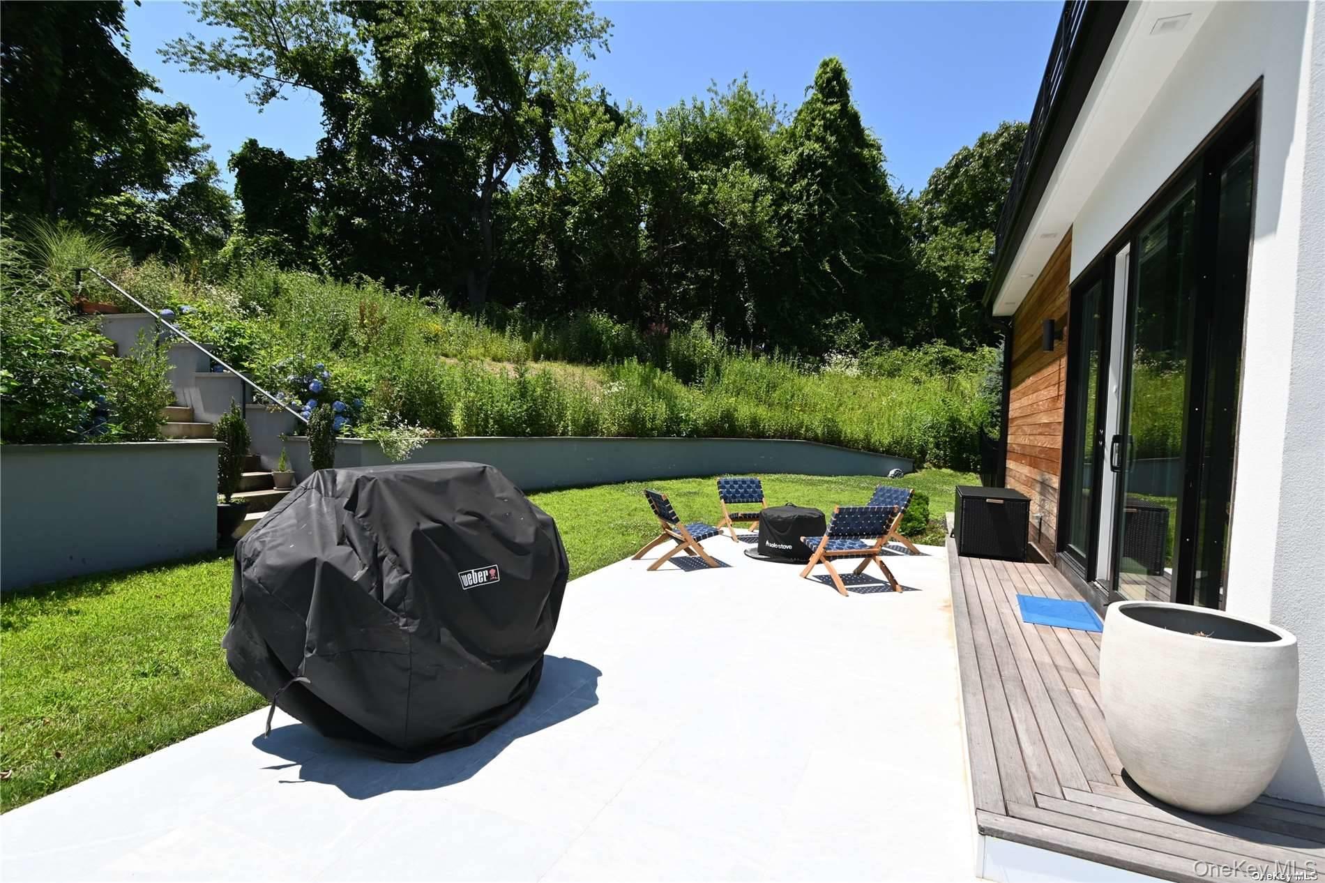 43 Smugglers Path, Jamesport, NY 11947