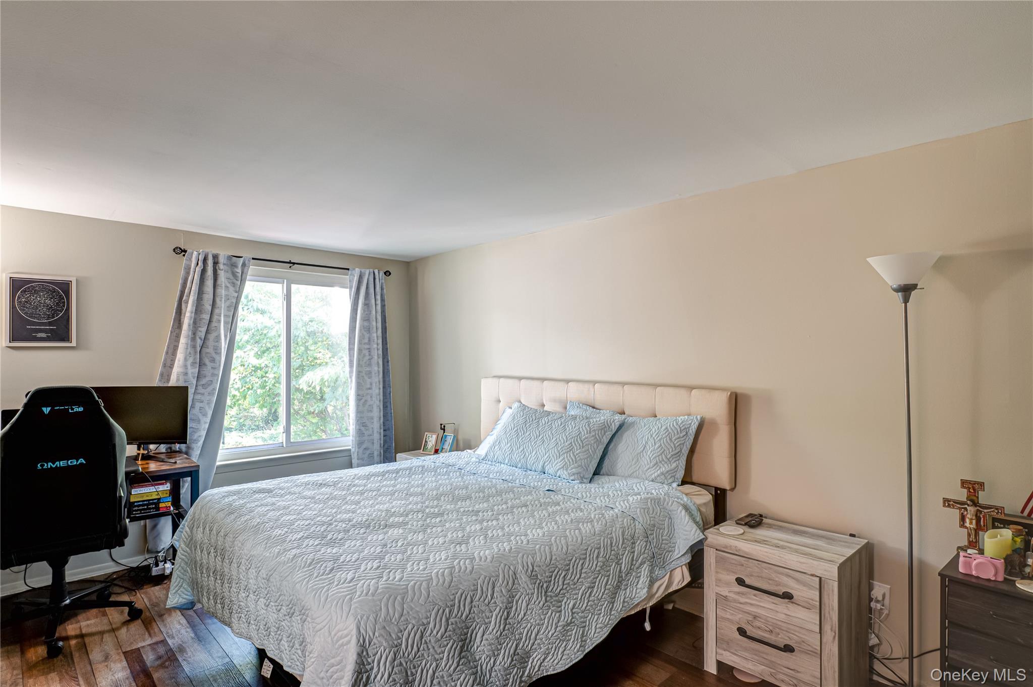 673 Blue Ridge Drive, Medford, NY 11763