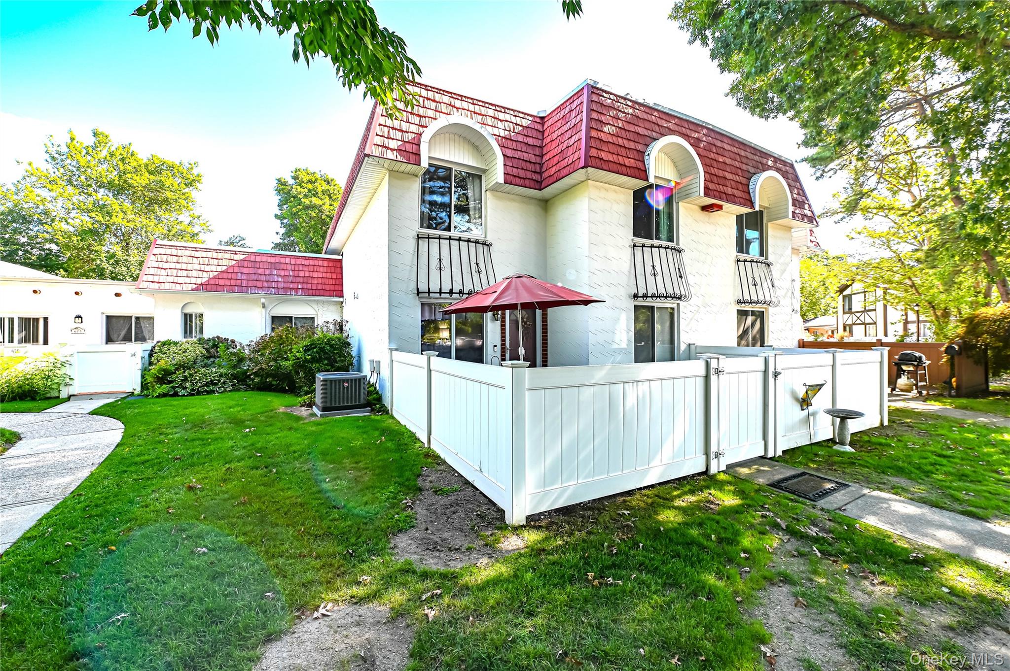 673 Blue Ridge Drive, Medford, NY 11763