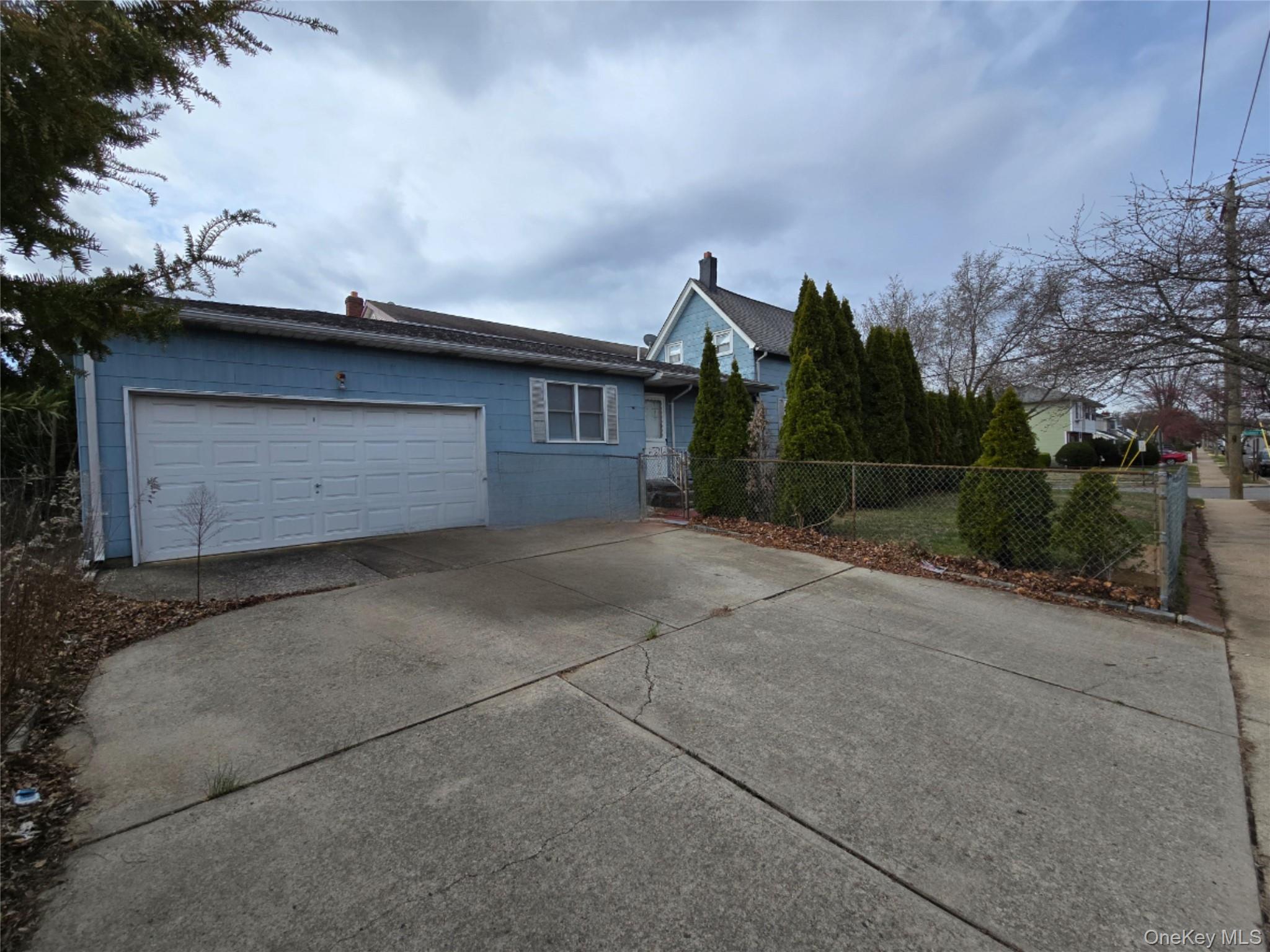 229 Rushmore Avenue, Carle Place, NY 11514