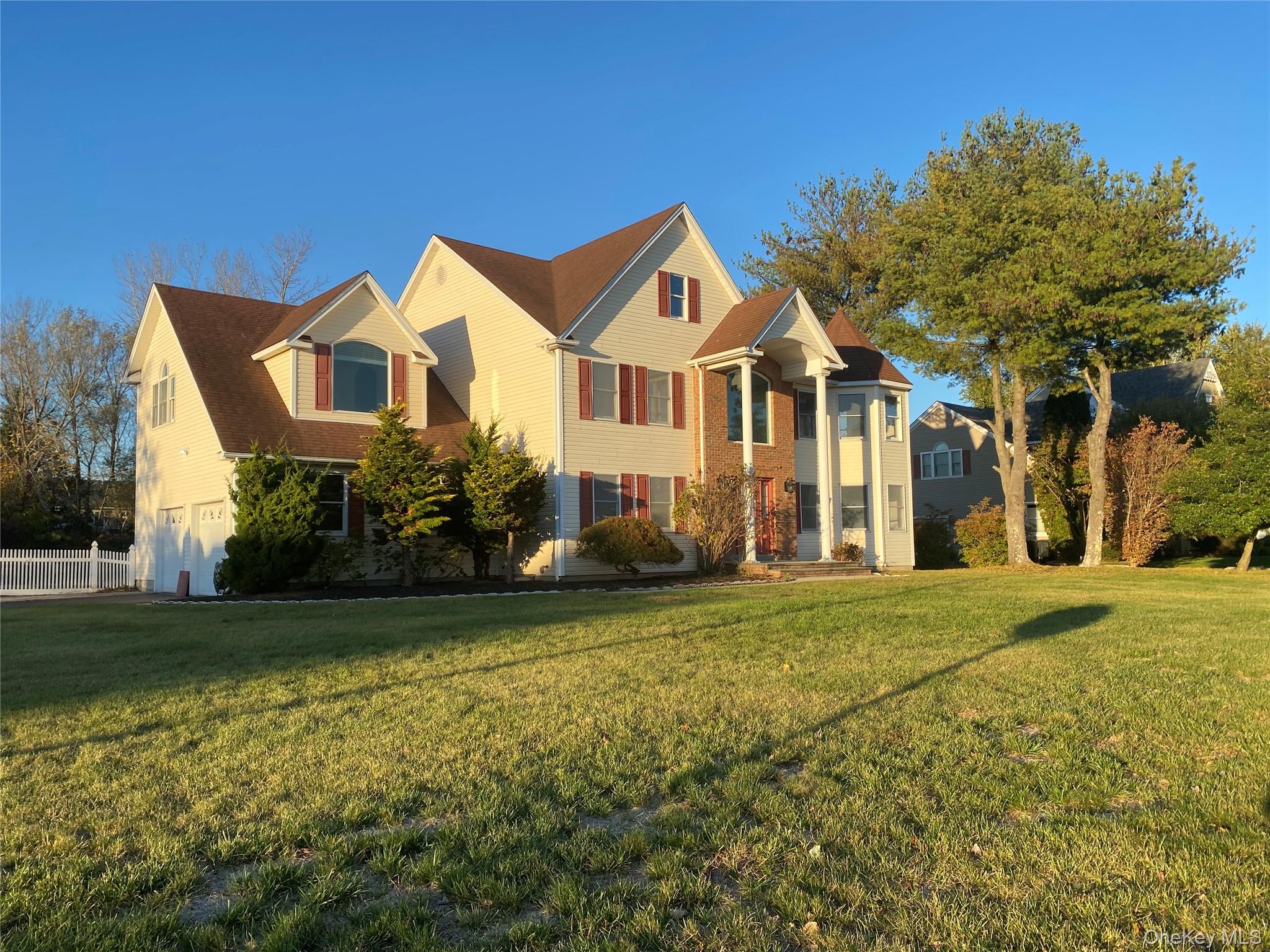 1 Pal Court, Shoreham, NY 11786