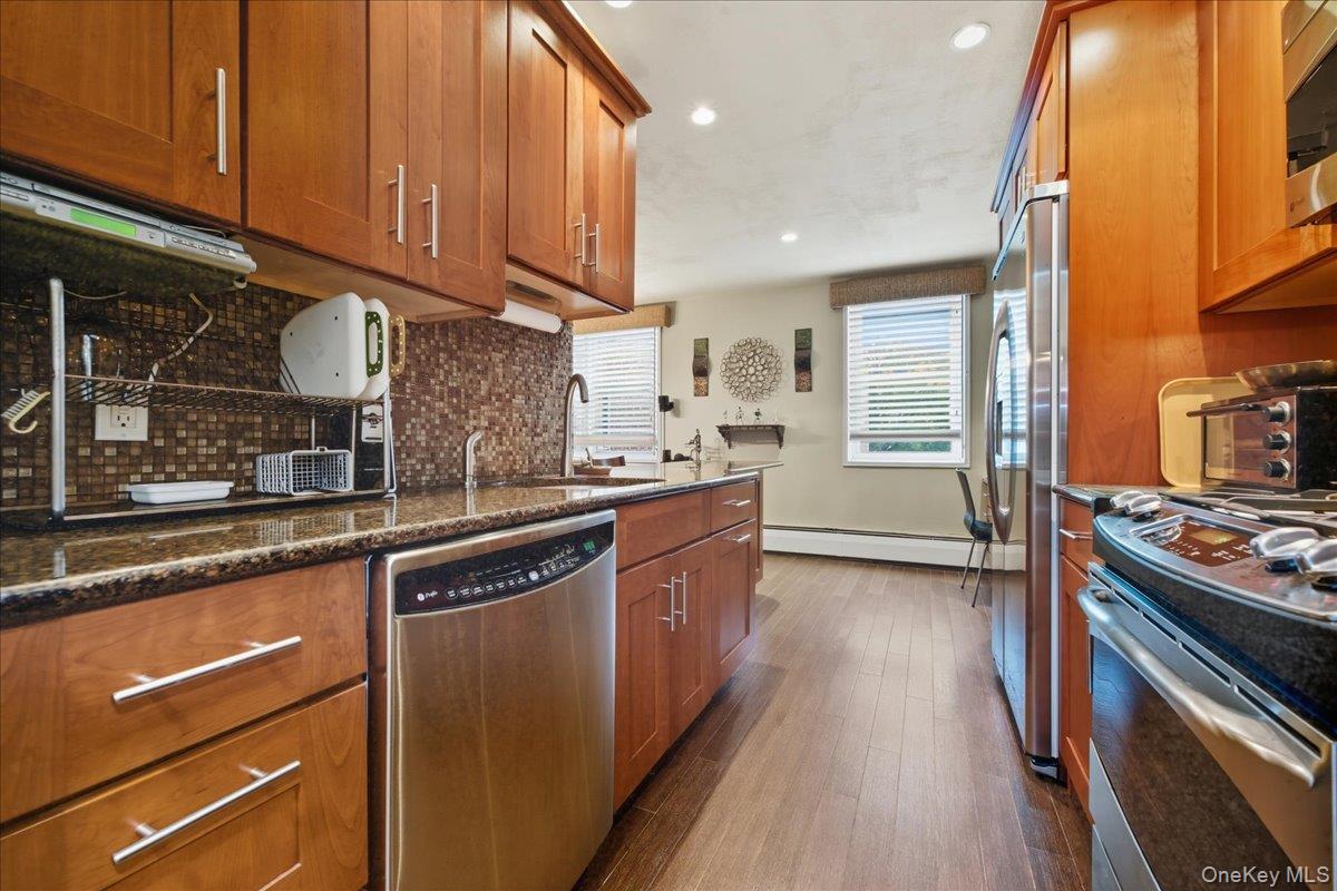 290 Atlantic Avenue # 245, East Rockaway, NY 11518