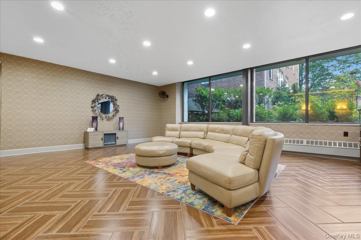 290 Atlantic Avenue # 245, East Rockaway, NY 11518