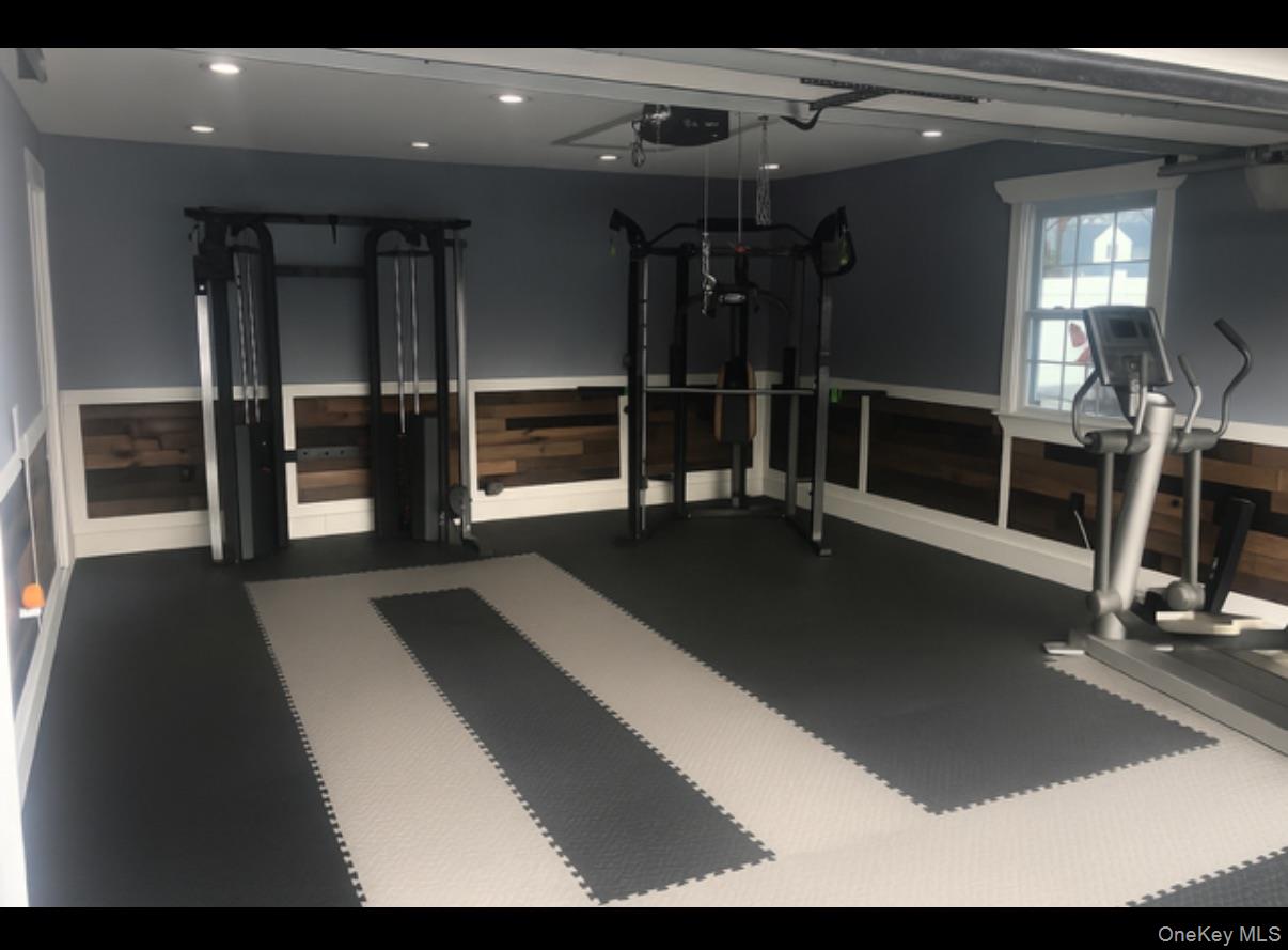 95 Wheeler Avenue, Valley Stream, NY 11580