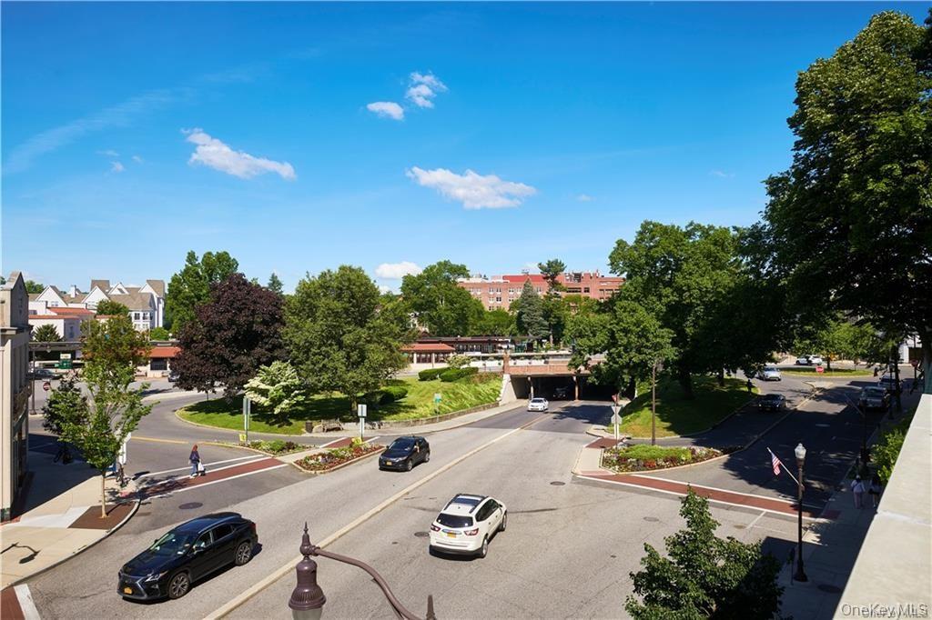 51 Pondfield Road # 5, Bronxville, NY 10708