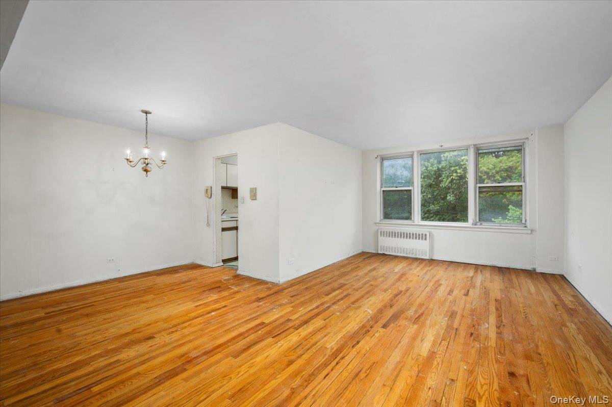 4320 Van Cortlandt Park East # 4C, Bronx, NY 10470