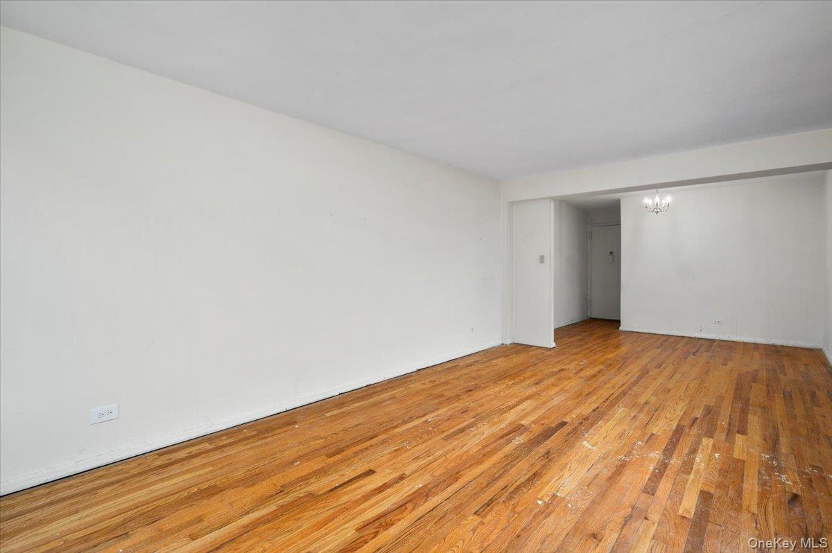 4320 Van Cortlandt Park East # 4C, Bronx, NY 10470