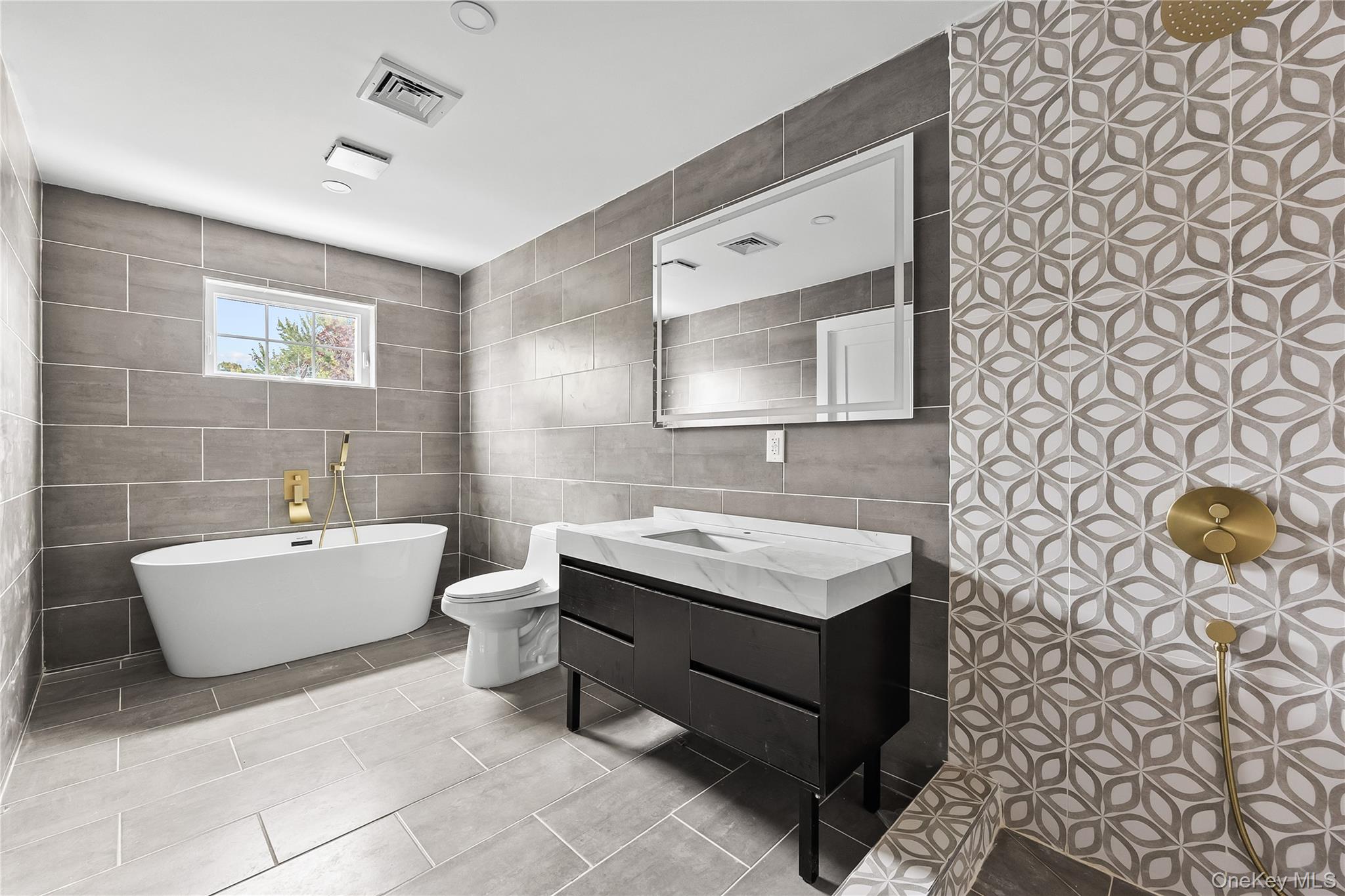 311 Lyon Street, Valley Stream, NY 11580