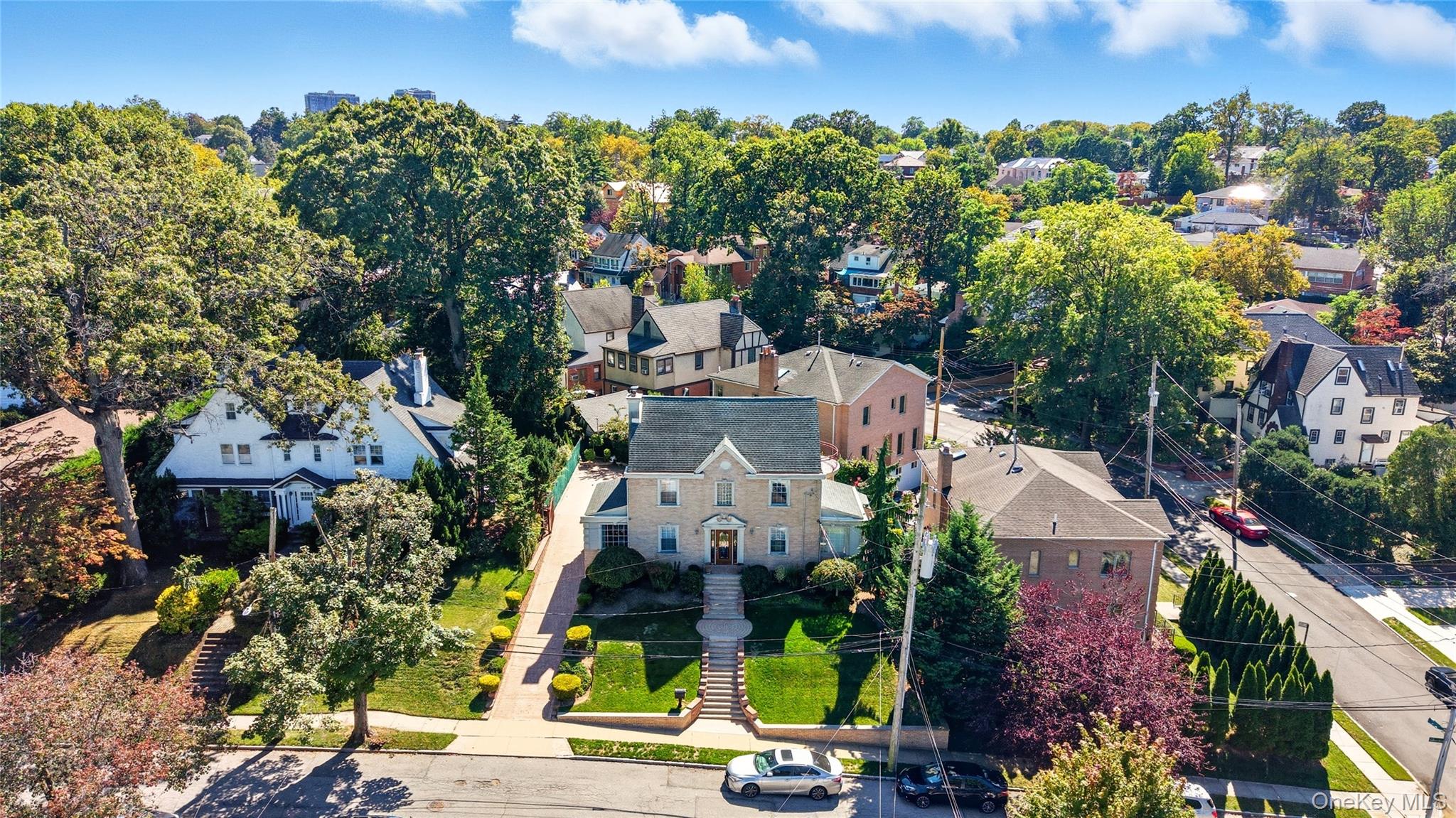 255-10 Iowa Road, Little Neck, NY 11362