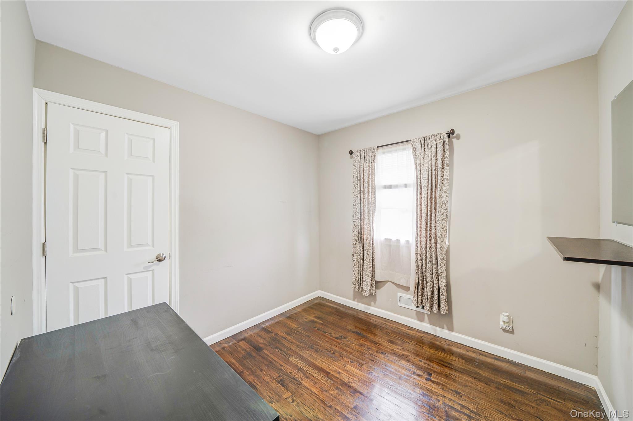 14 Dartmouth Drive, Bay Shore, NY 11706