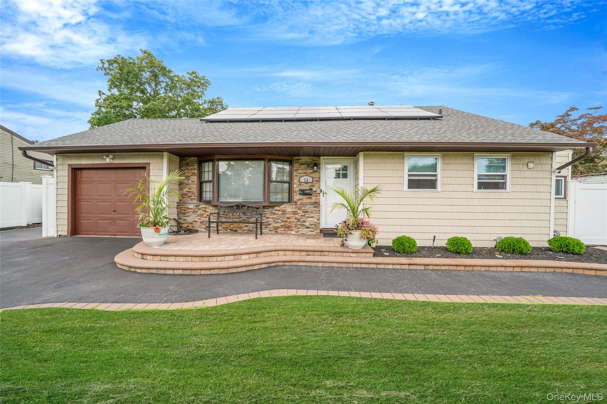 14 Dartmouth Drive, Bay Shore, NY 11706