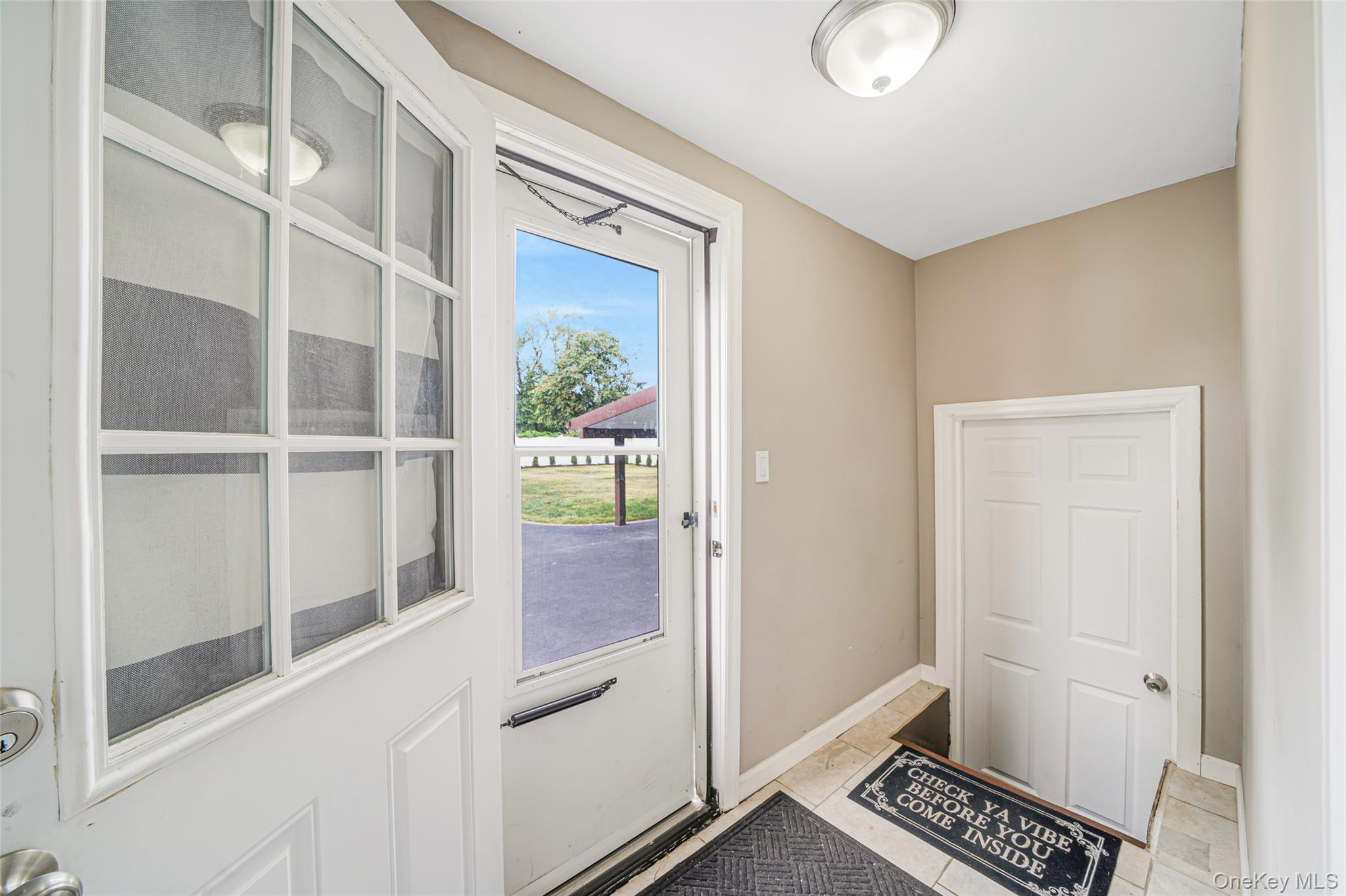 14 Dartmouth Drive, Bay Shore, NY 11706