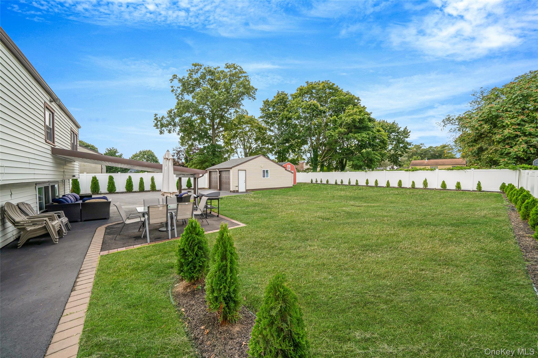 14 Dartmouth Drive, Bay Shore, NY 11706