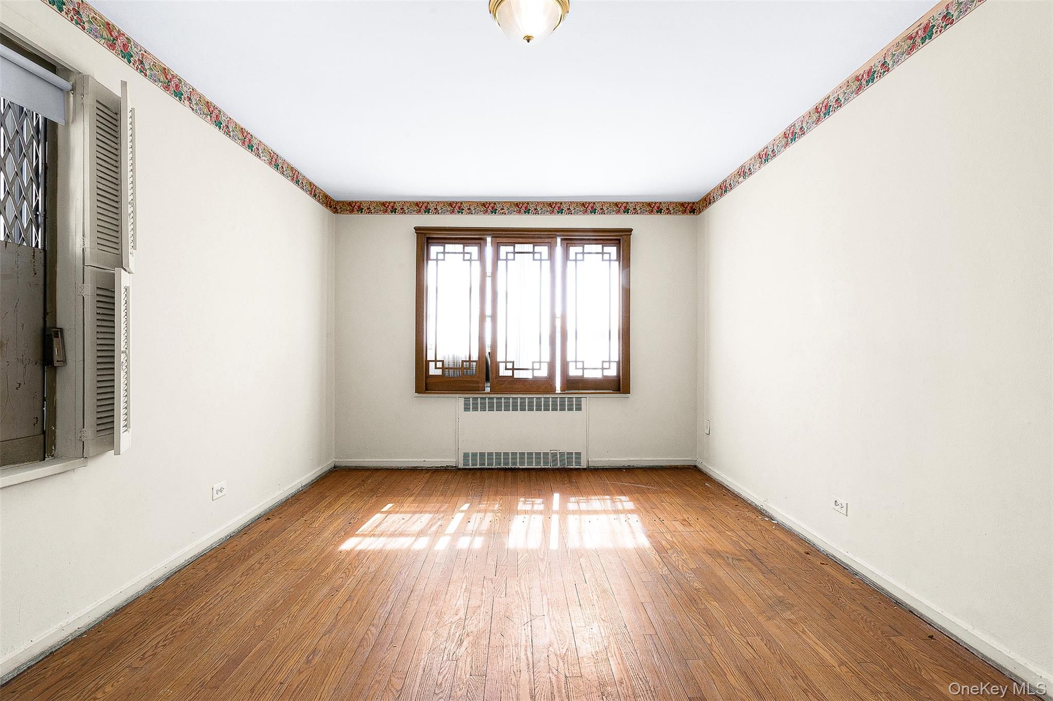 67-66 108th Street # D/37, Forest Hills, NY 11375