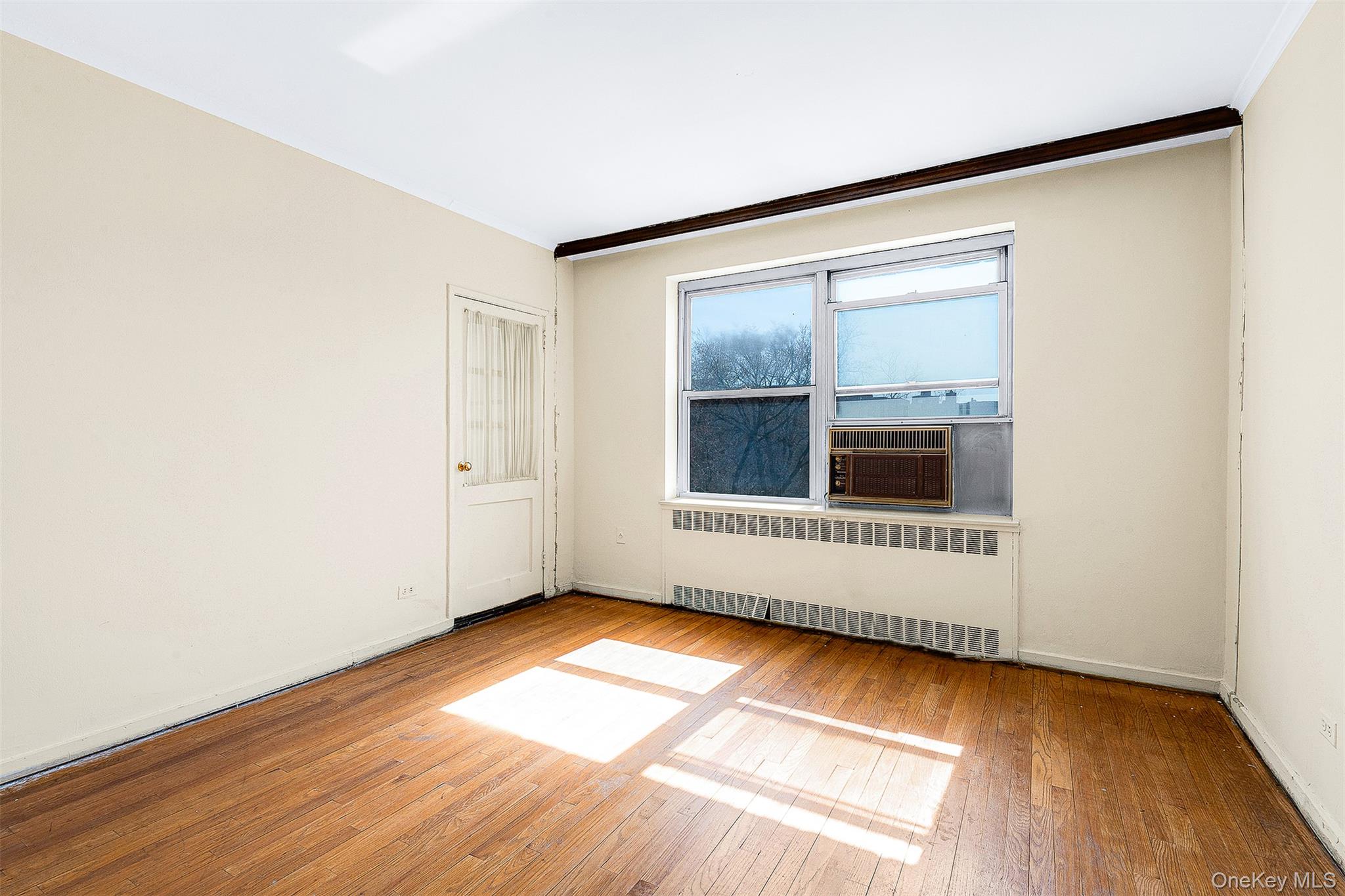 67-66 108th Street # D/37, Forest Hills, NY 11375