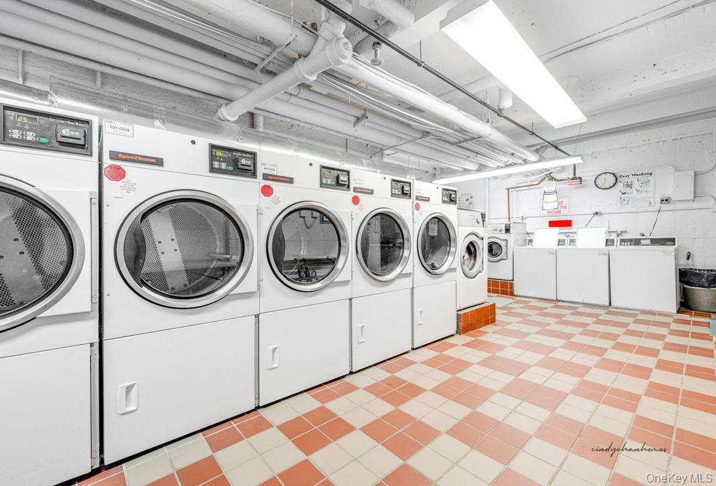 67-66 108th Street # D/37, Forest Hills, NY 11375