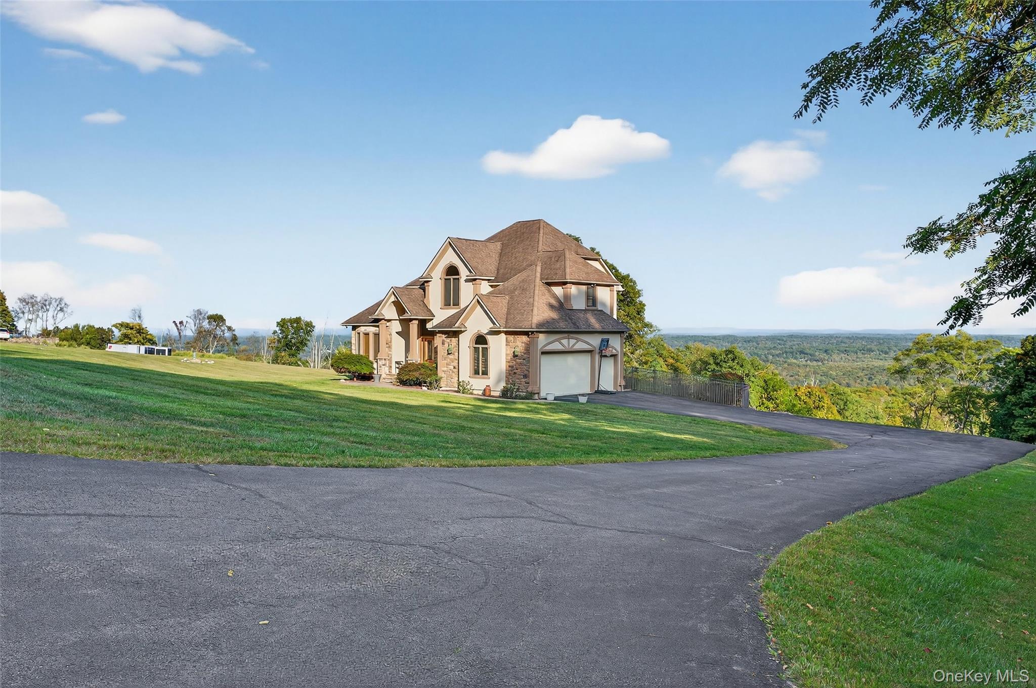 4 Rachel court, Bloomingburg, NY 12721