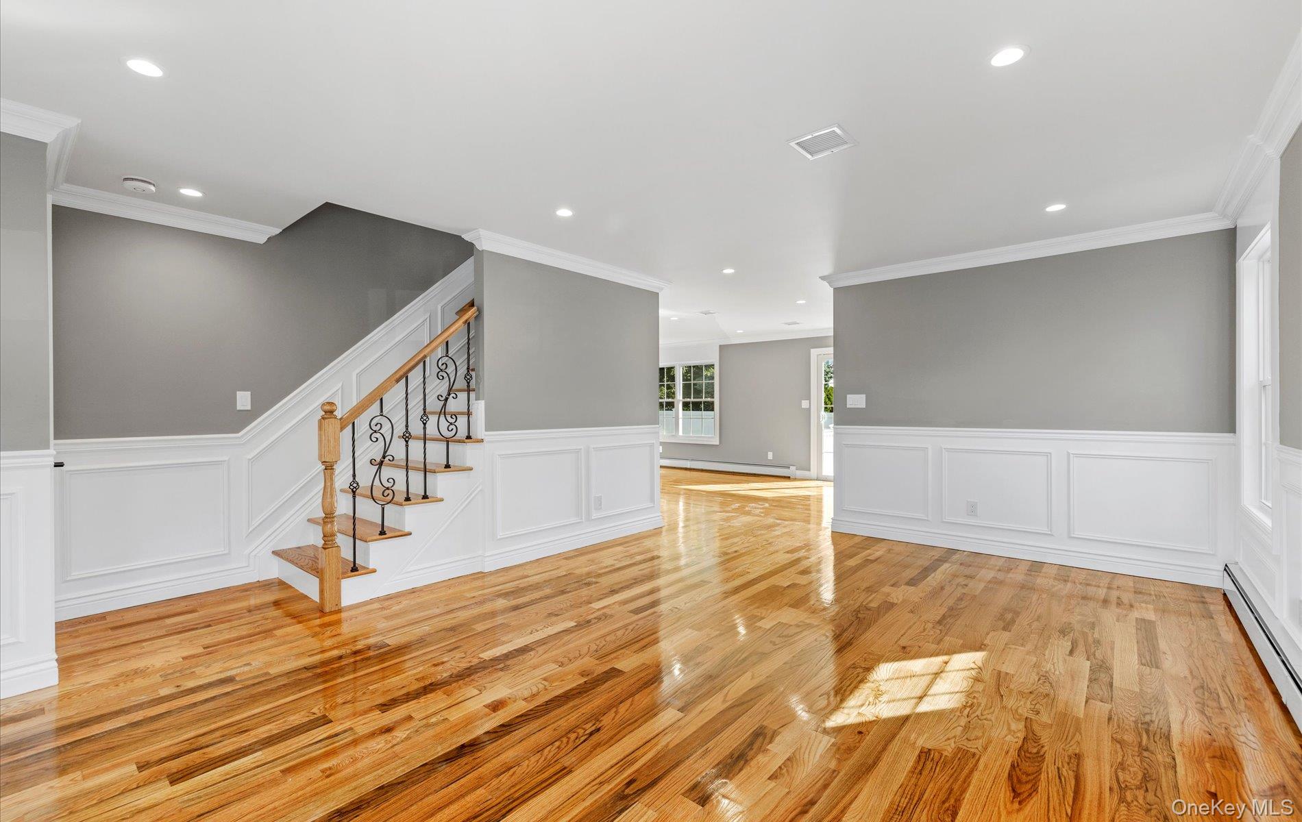 87 Beechwood Avenue, Roosevelt, NY 11575